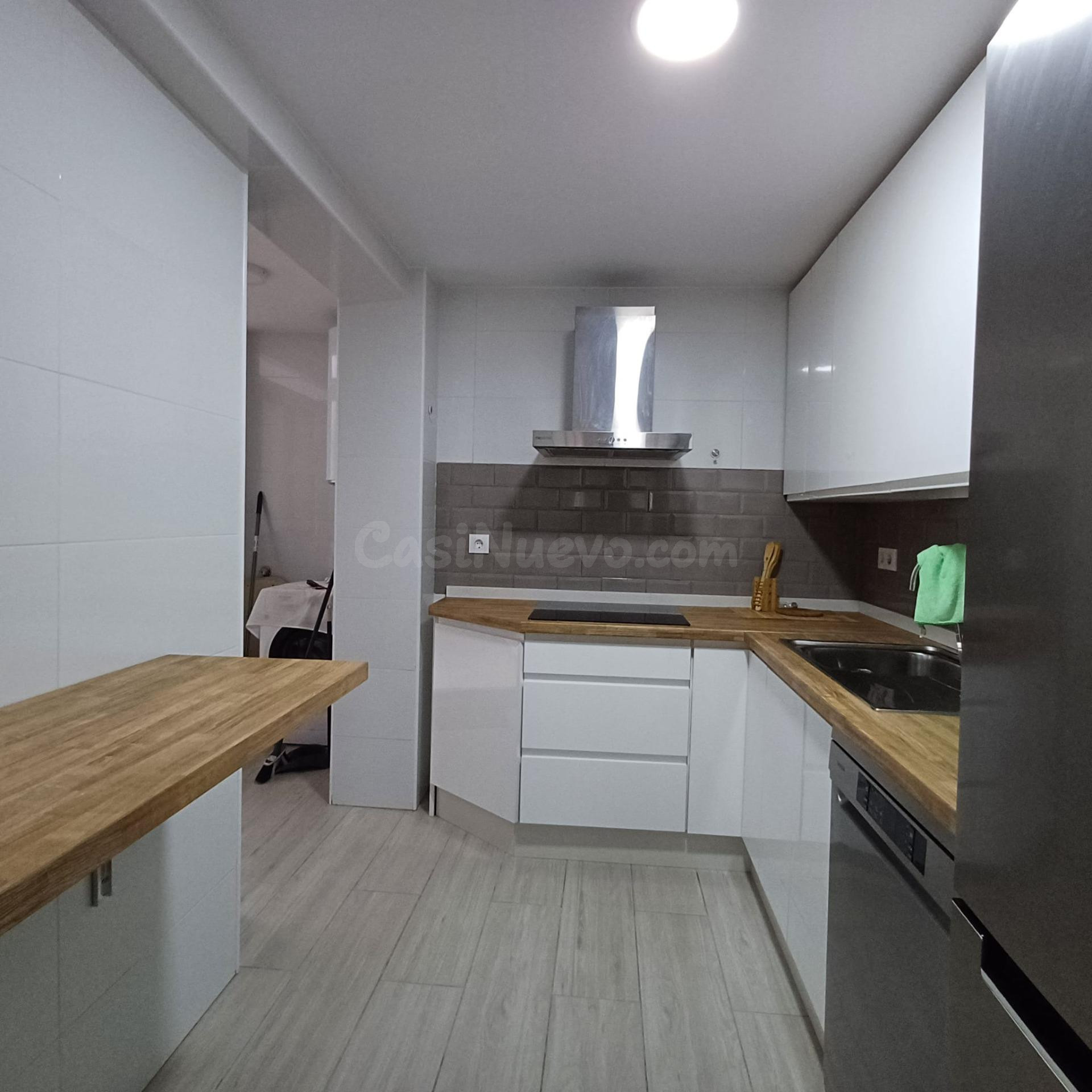 ¡¡¡ PISO EN PARQUE CRUZ CONDE !!! - foto 4