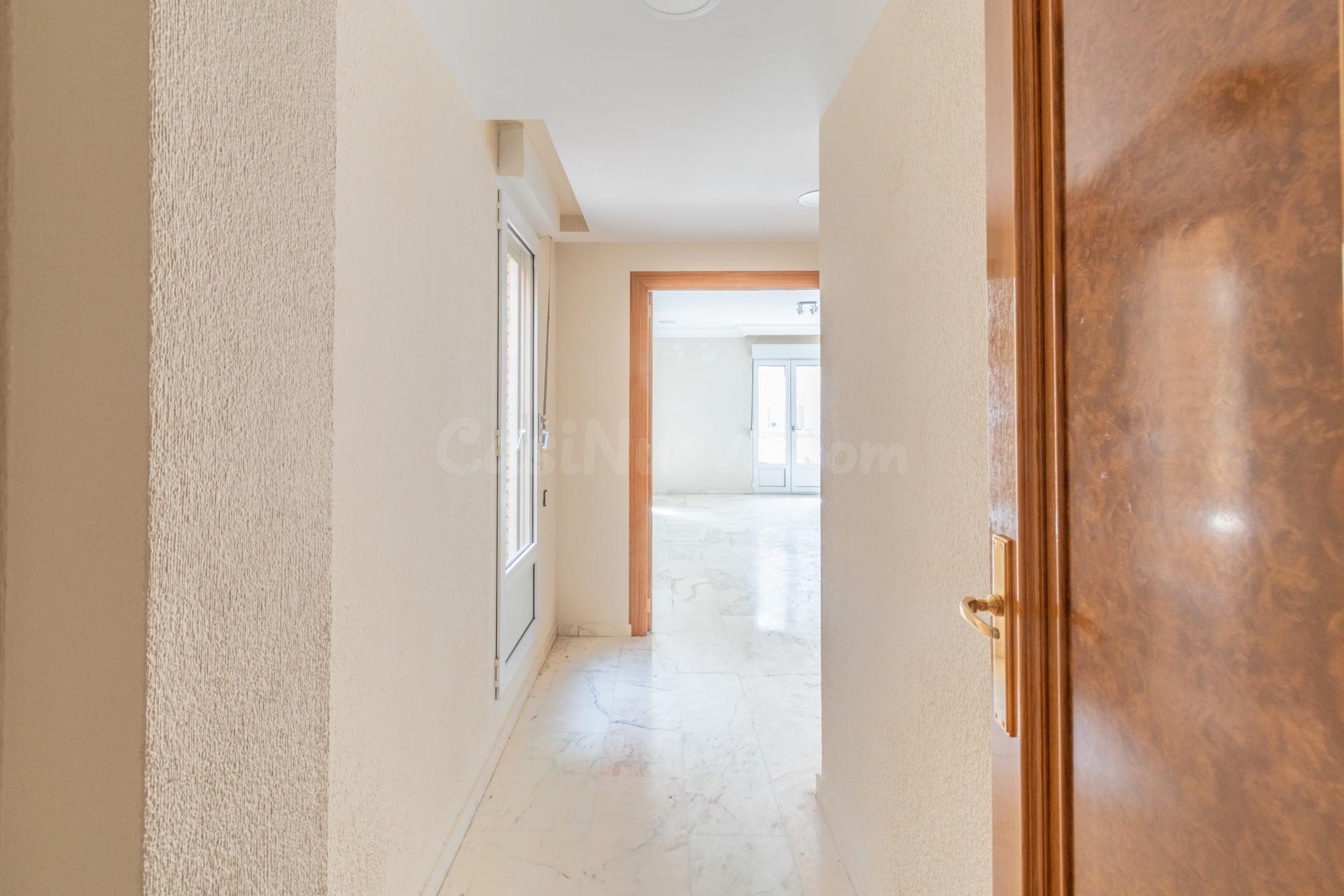 Oportunidad Única: Magnífica Vivienda en el Corazón de Armil - foto 27