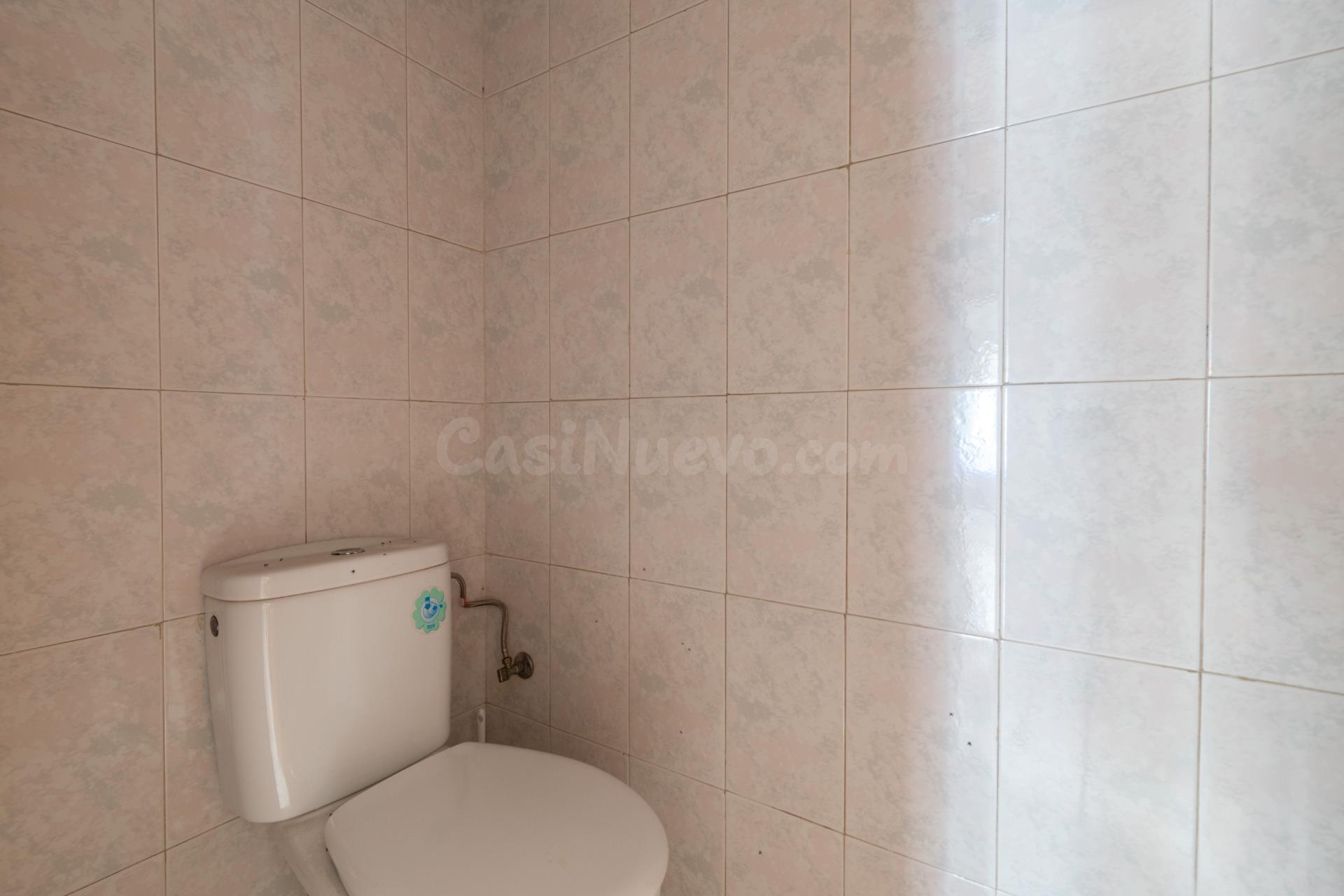 Oportunidad Única: Magnífica Vivienda en el Corazón de Armil - foto 29