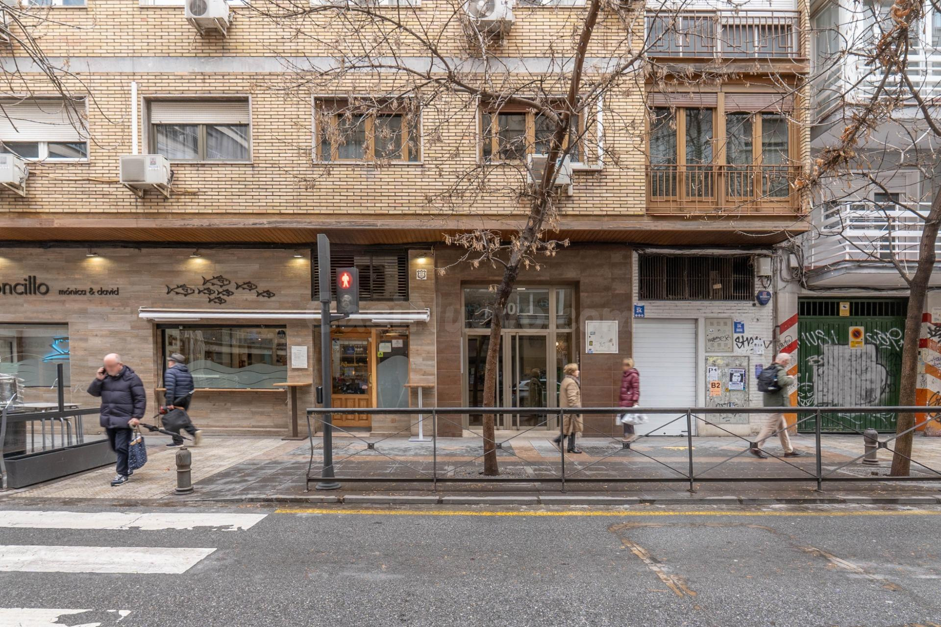 Precioso piso de 213 m2 en Pedro Antonio de Alarcón esquina  - foto 6