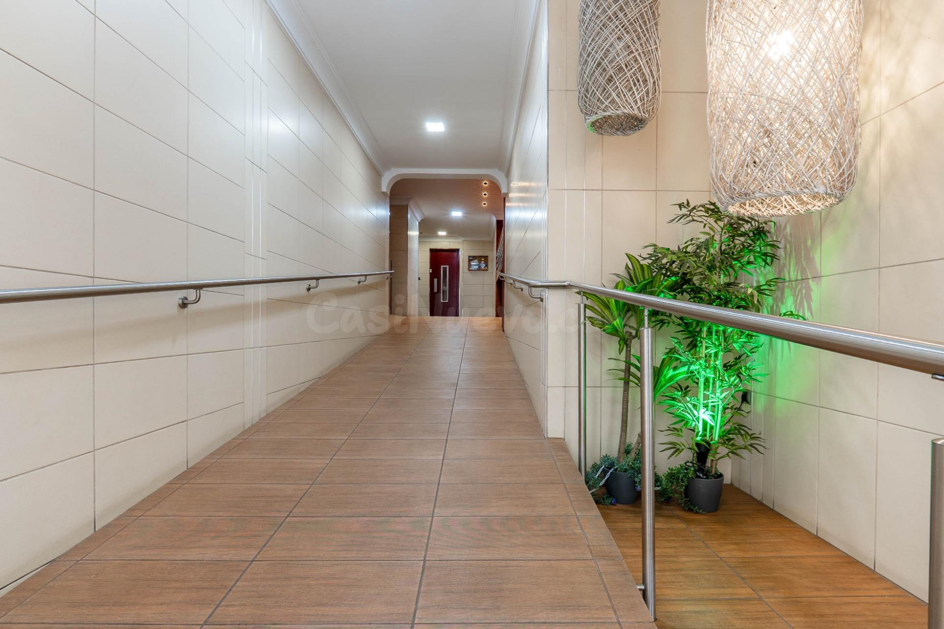 Precioso piso de 213 m2 en Pedro Antonio de Alarcón esquina  - foto 7