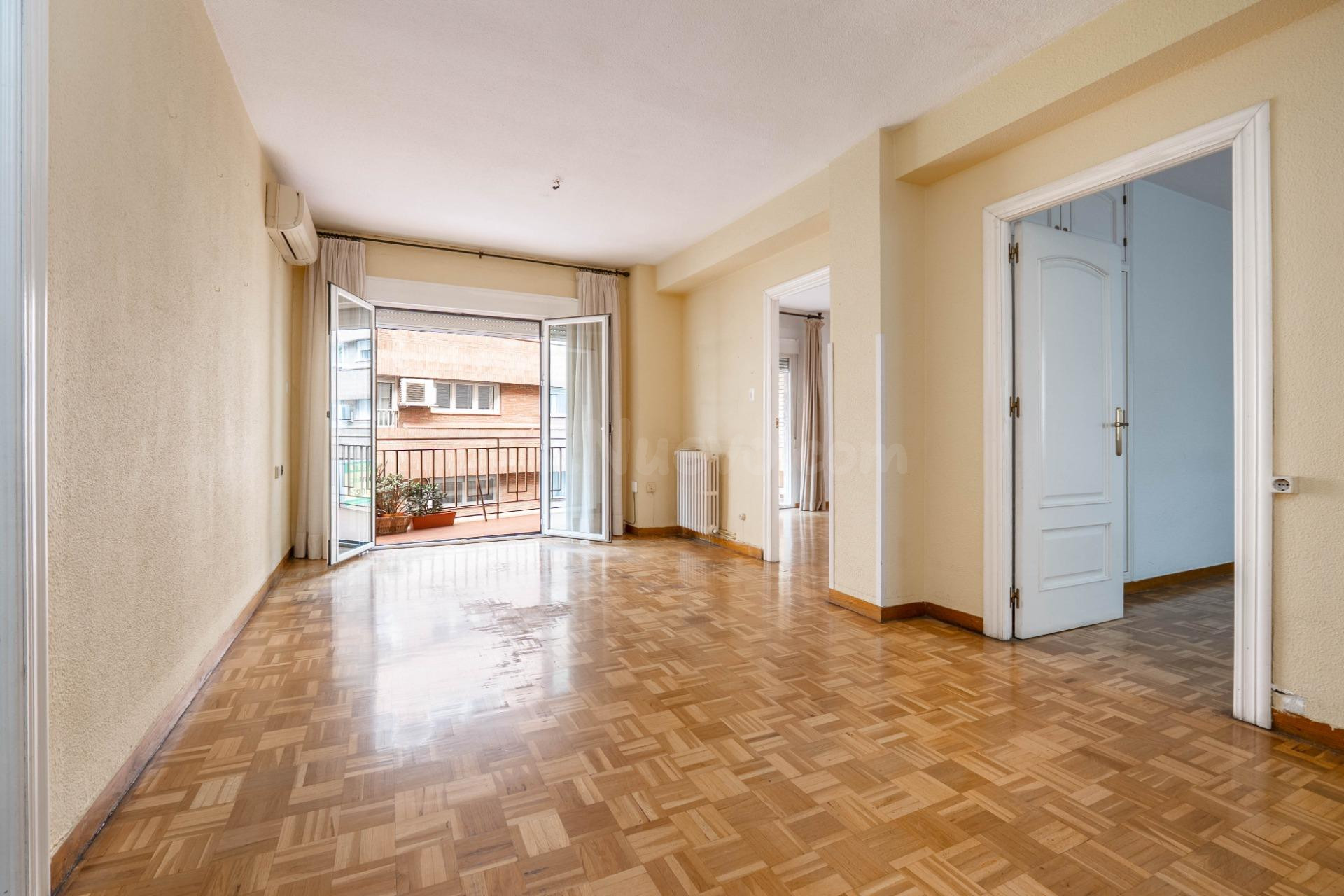 Precioso piso de 213 m2 en Pedro Antonio de Alarcón esquina  - foto 17
