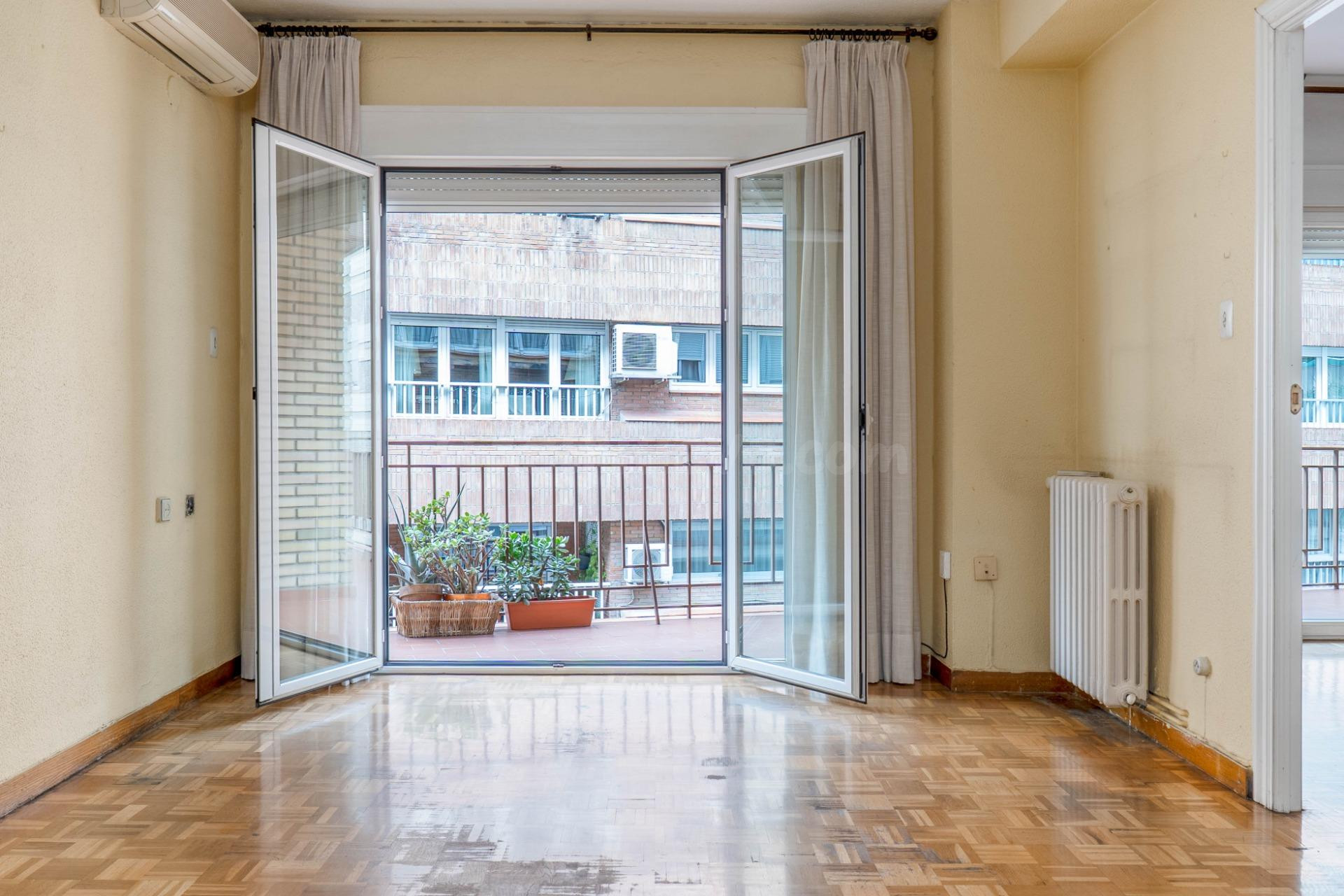 Precioso piso de 213 m2 en Pedro Antonio de Alarcón esquina  - foto 19