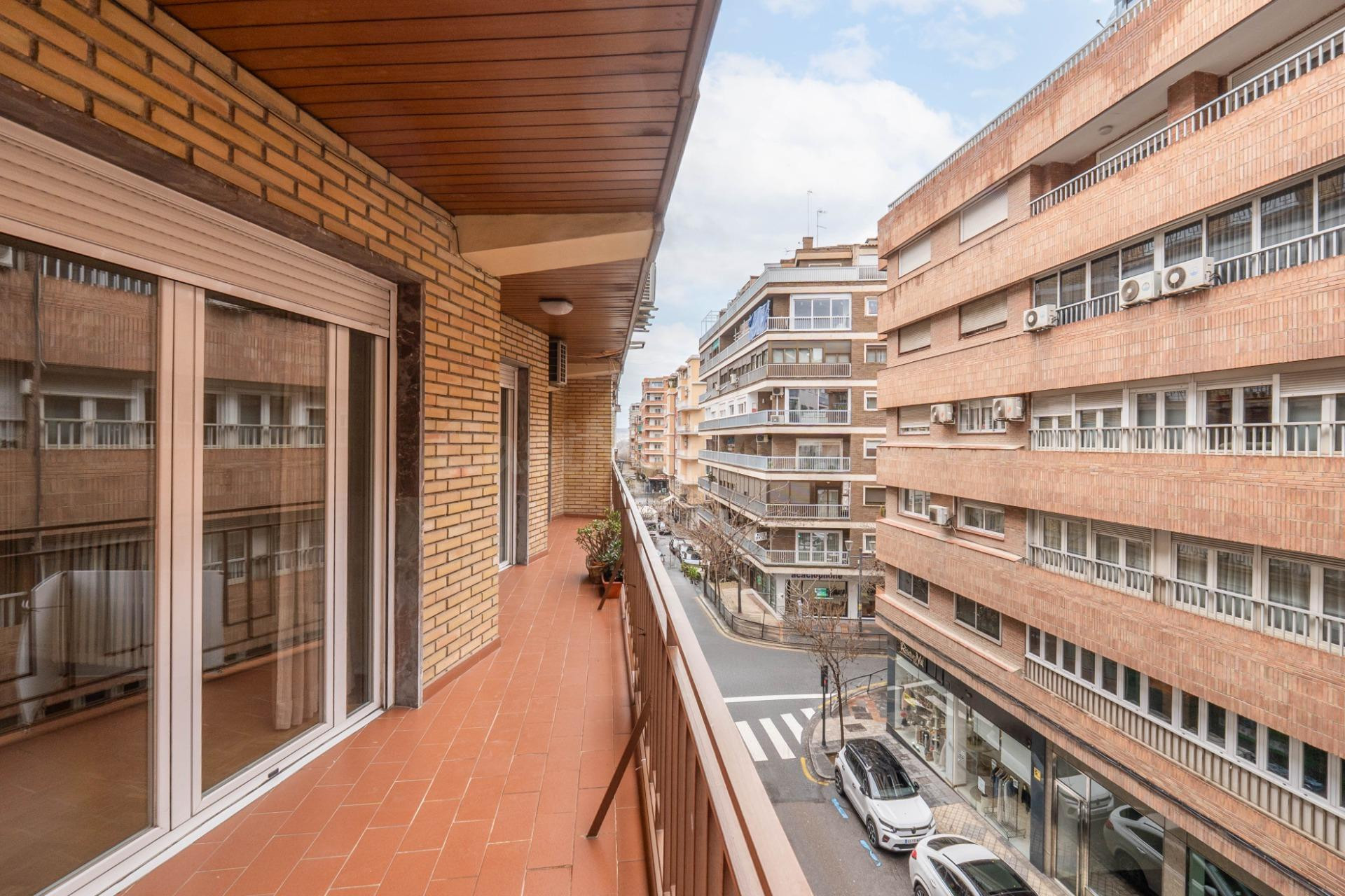 Precioso piso de 213 m2 en Pedro Antonio de Alarcón esquina  - foto 21