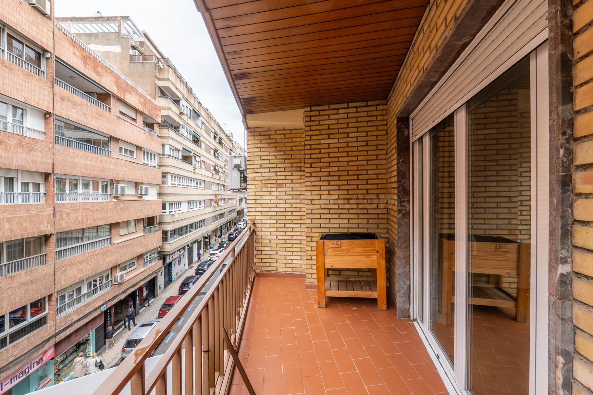 Precioso piso de 213 m2 en Pedro Antonio de Alarcón esquina  - foto 23
