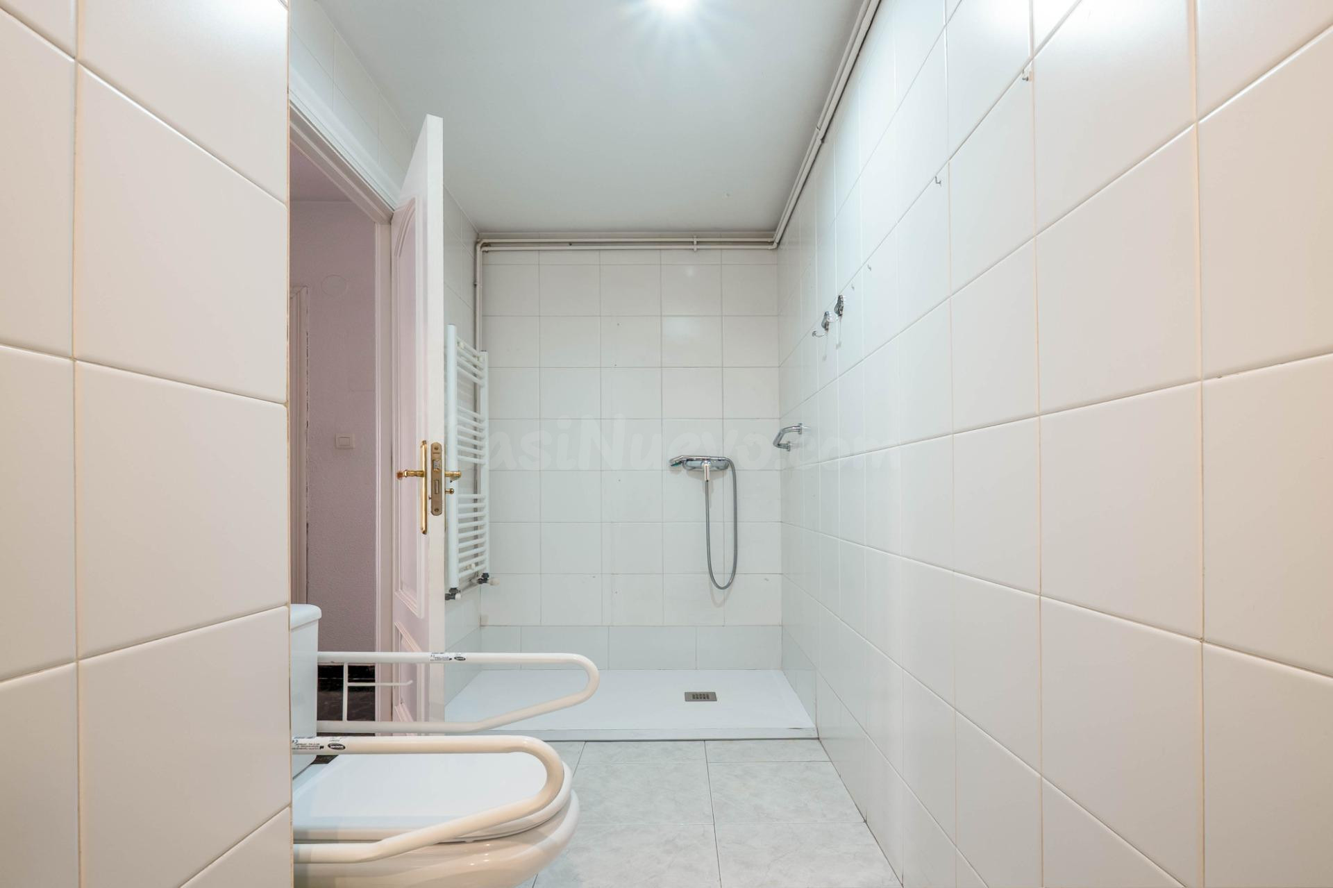 Precioso piso de 213 m2 en Pedro Antonio de Alarcón esquina  - foto 38