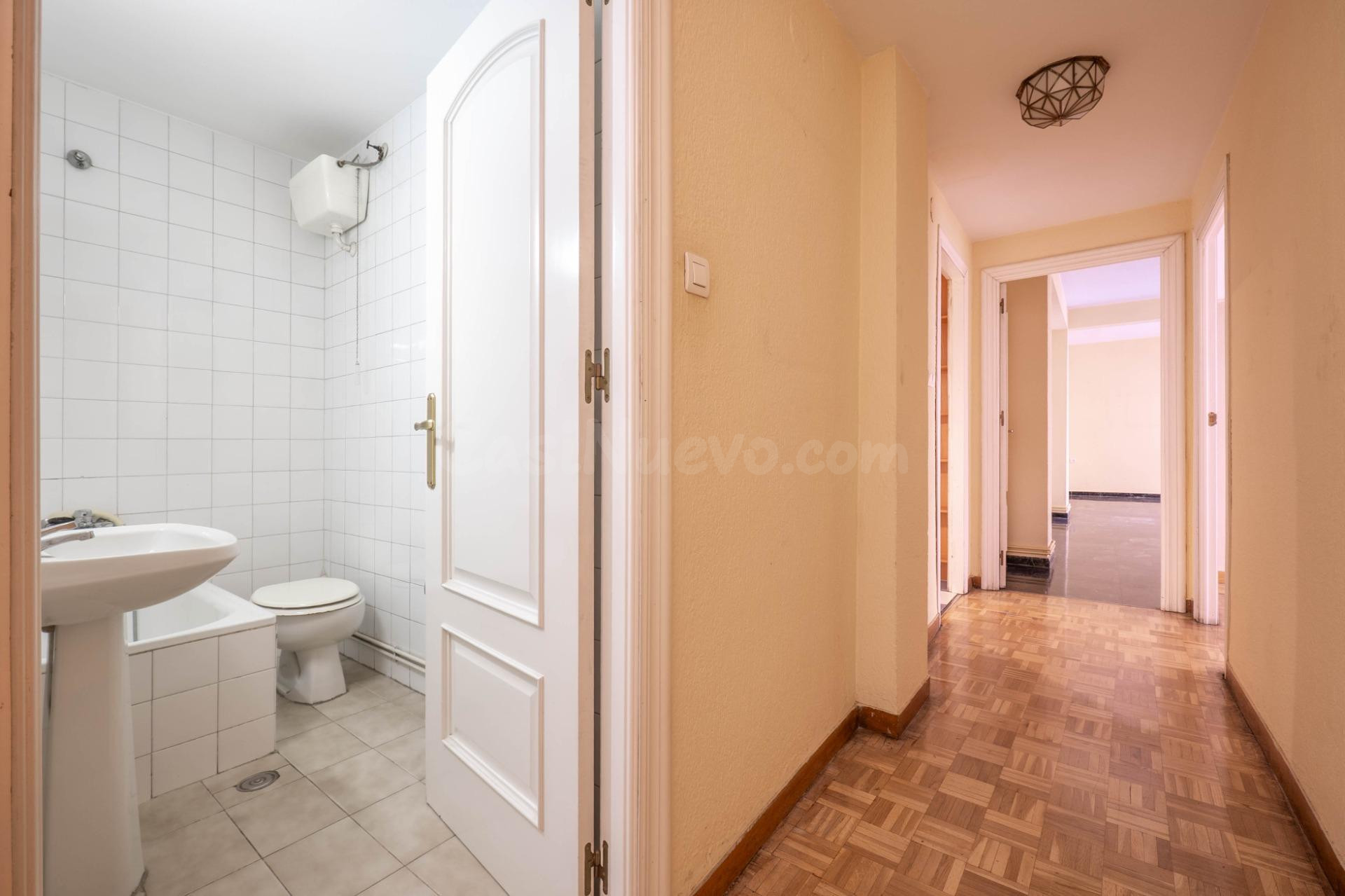 Precioso piso de 213 m2 en Pedro Antonio de Alarcón esquina  - foto 42