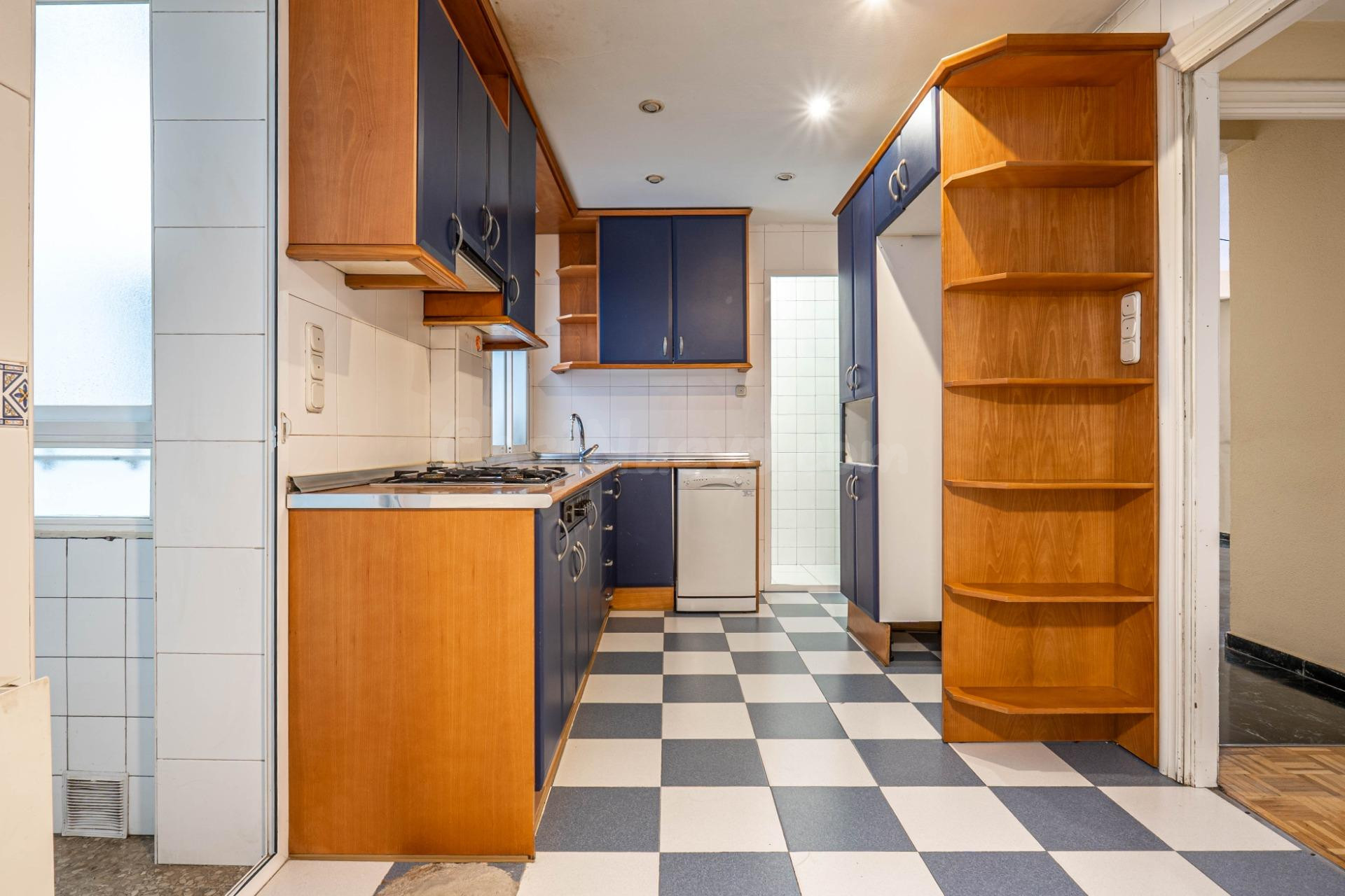 Precioso piso de 213 m2 en Pedro Antonio de Alarcón esquina  - foto 48