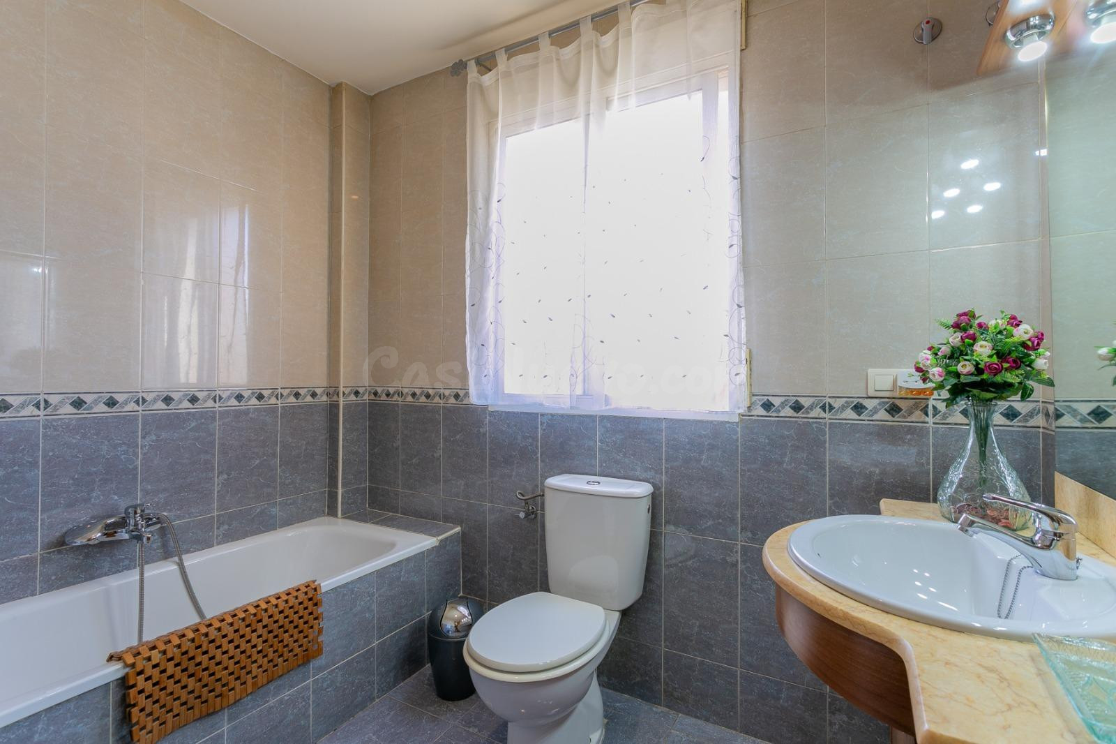 MAGNÍFICA CASA ADOSADA EN PARQUE ALMUNIA - foto 20