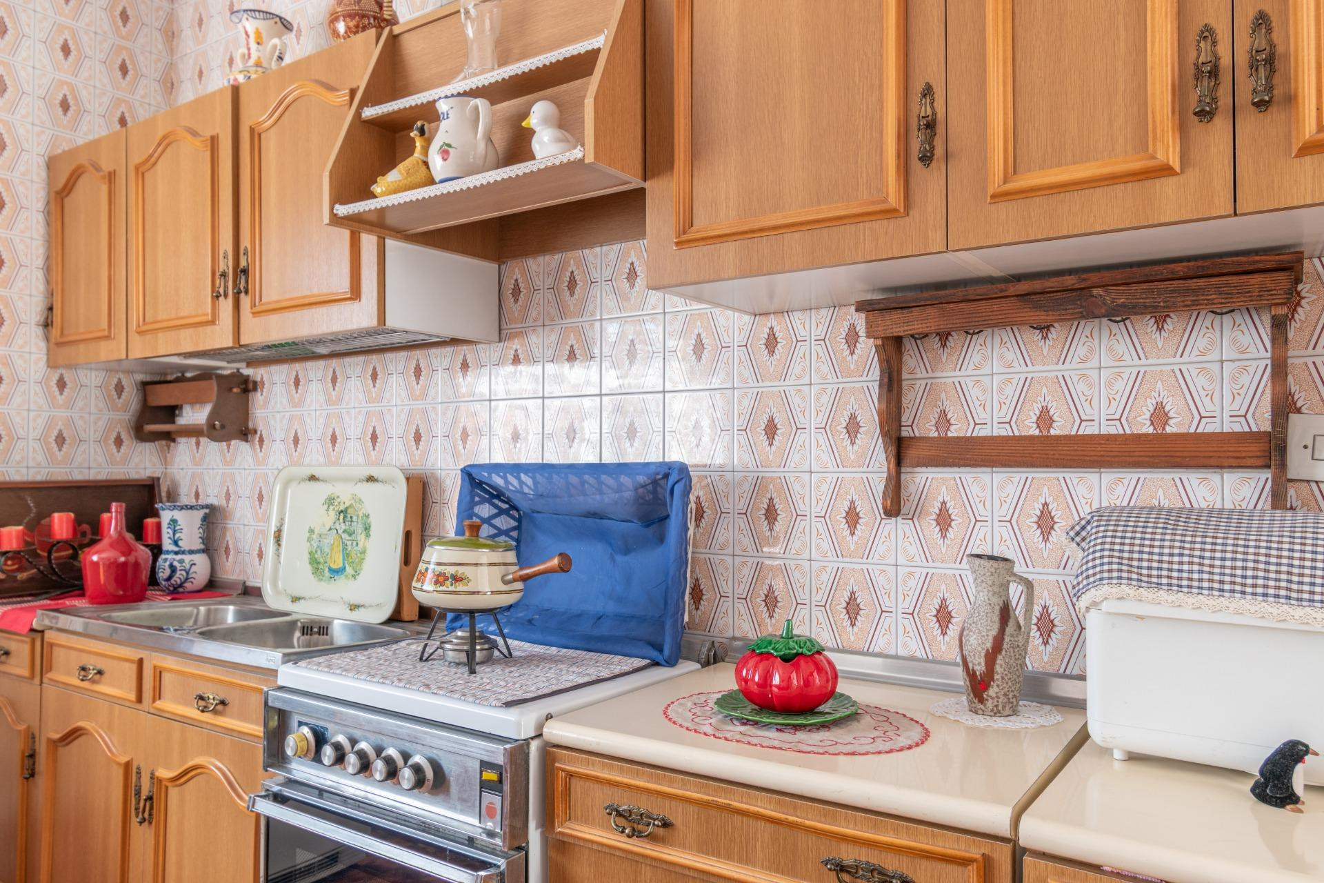 Gran Casa en Esquina en Atarfe – 4 Dormitorios, Piscina, Gar - foto 35