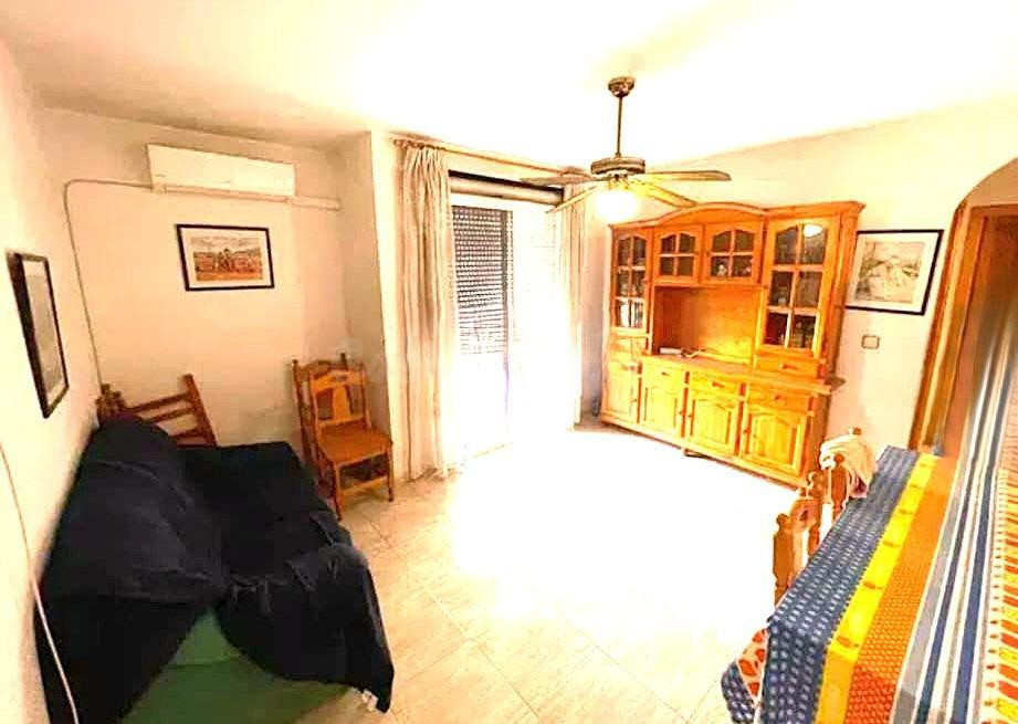 APARTAMENTO A 40 METROS DEL MAR