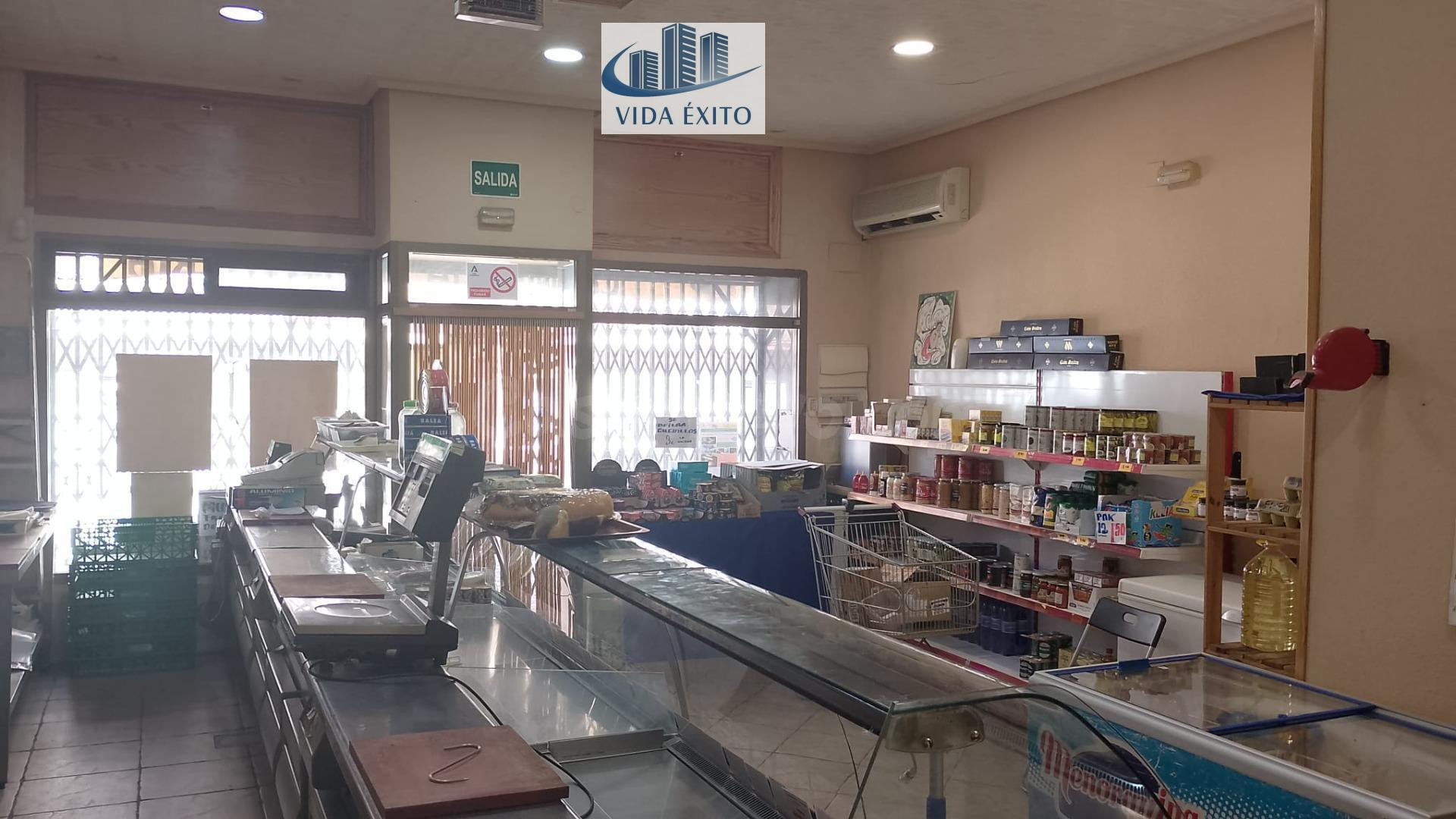 LOCAL EN LINARES - foto 2