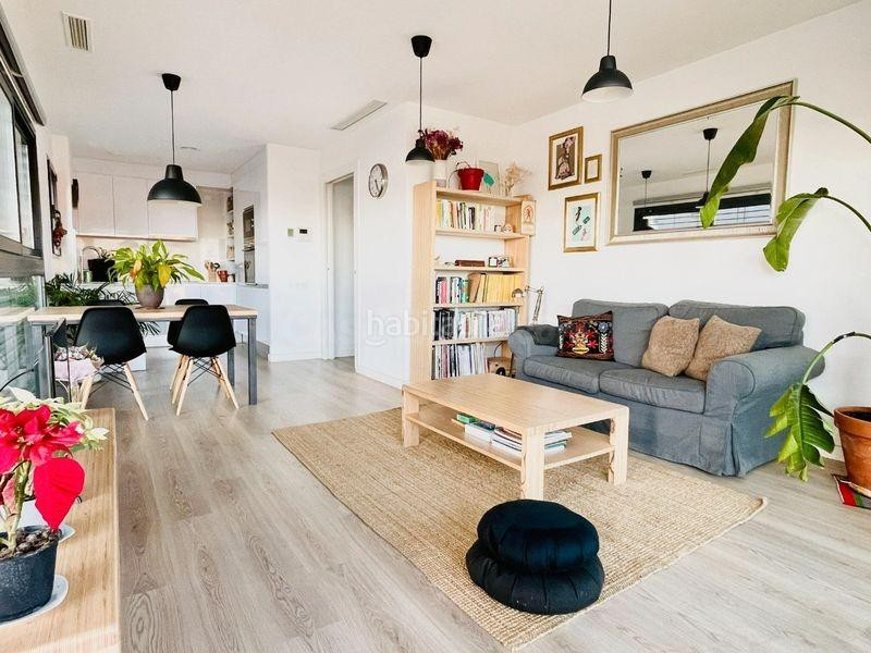 Piso esquinero con terraza, vistas al mar, aerotermia, domót - foto 7