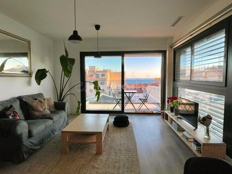 Piso esquinero con terraza, vistas al mar, aerotermia, domót - foto 22