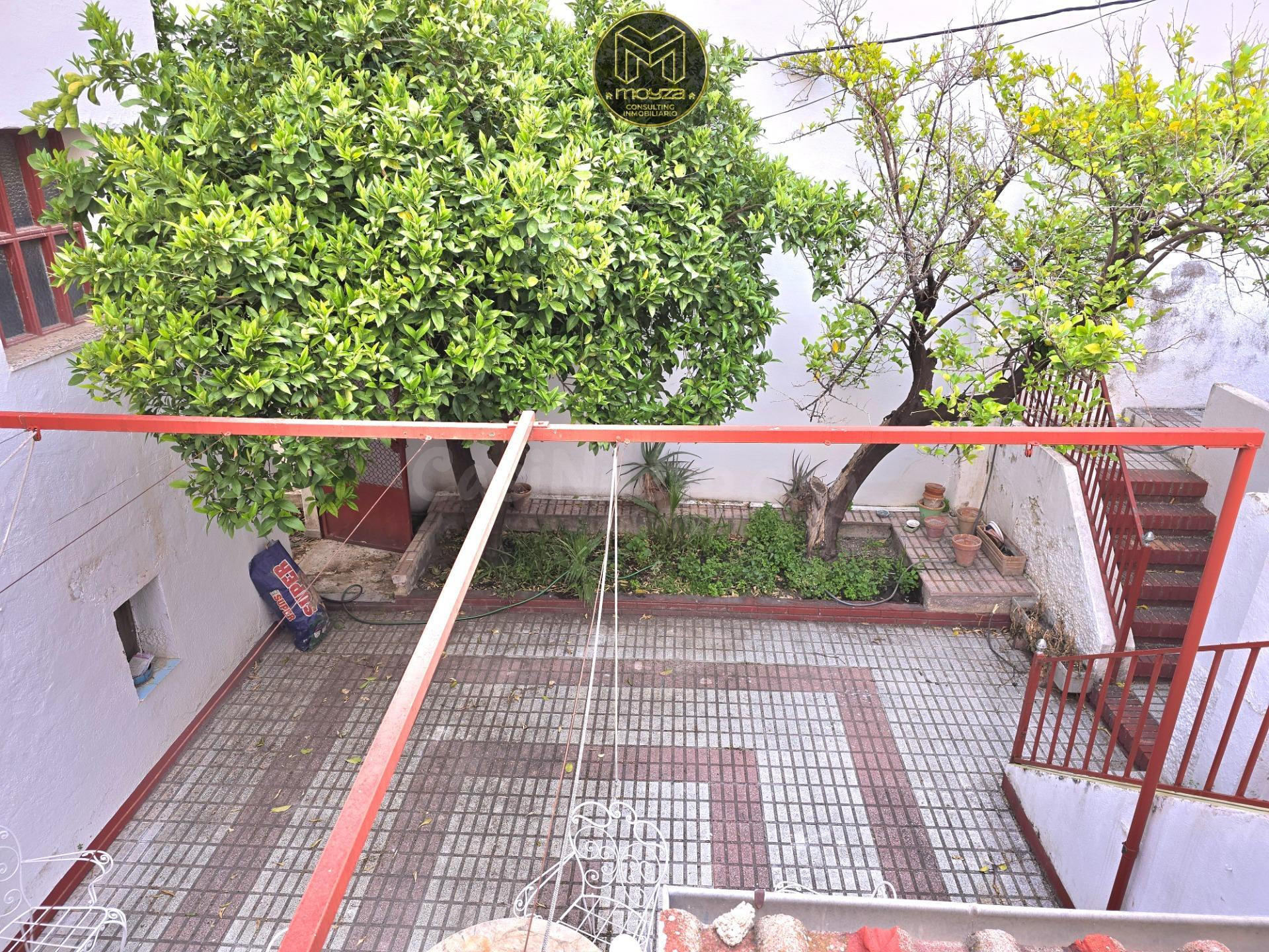 CASA EN ZONA HOSPITAL - foto 3