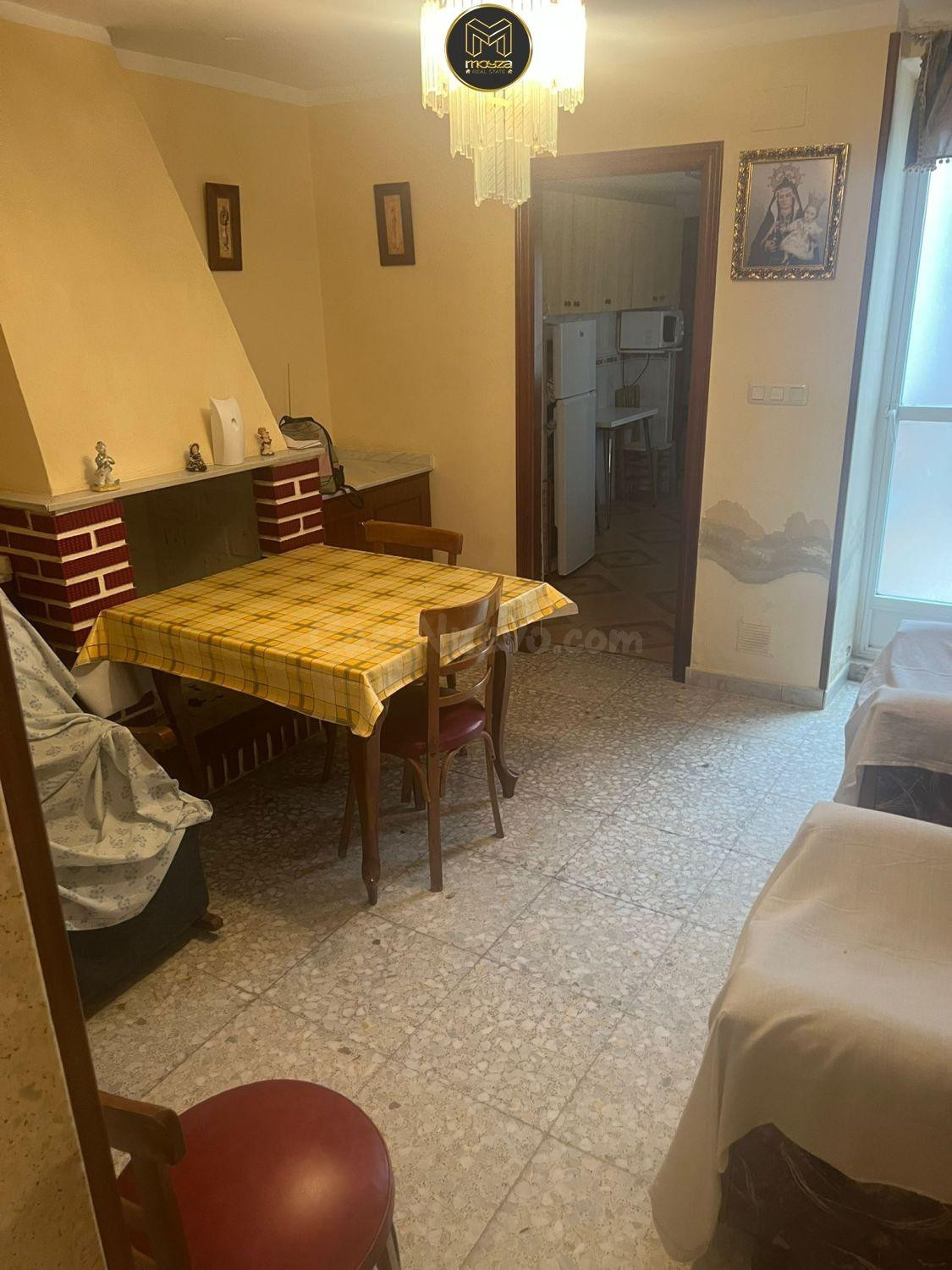 CASA EN TORREDELCAMPO