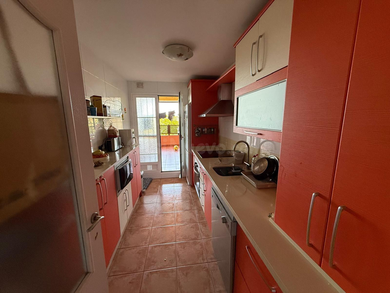 PISO EN PARQUE VICTORIA CON AMPLIA TERRAZA Y VISTAS AL MAR - foto 9