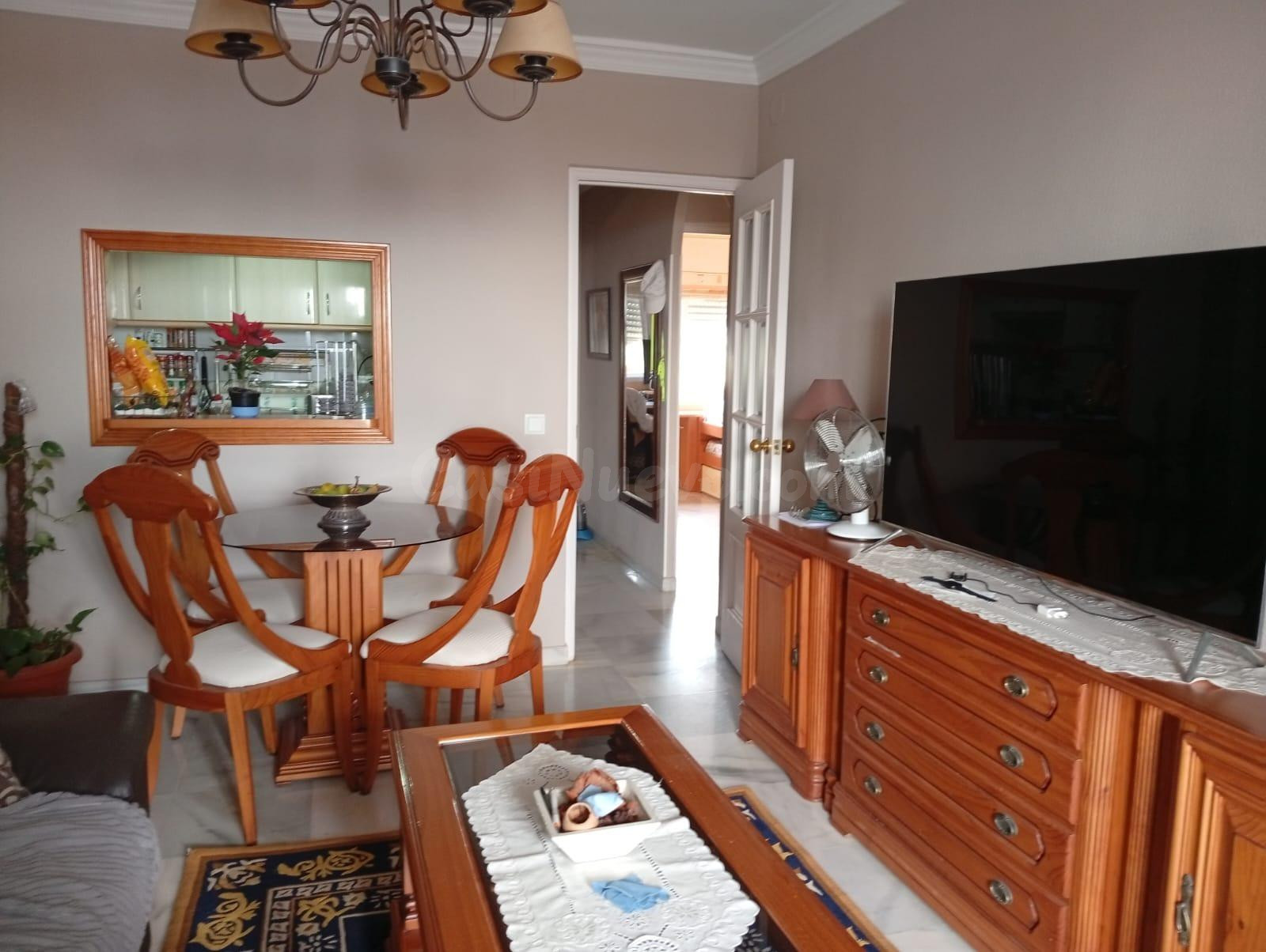 FANTASTICO PISO CON VISTAS AL MAR EN LA CALA DEL MORAL - foto 6