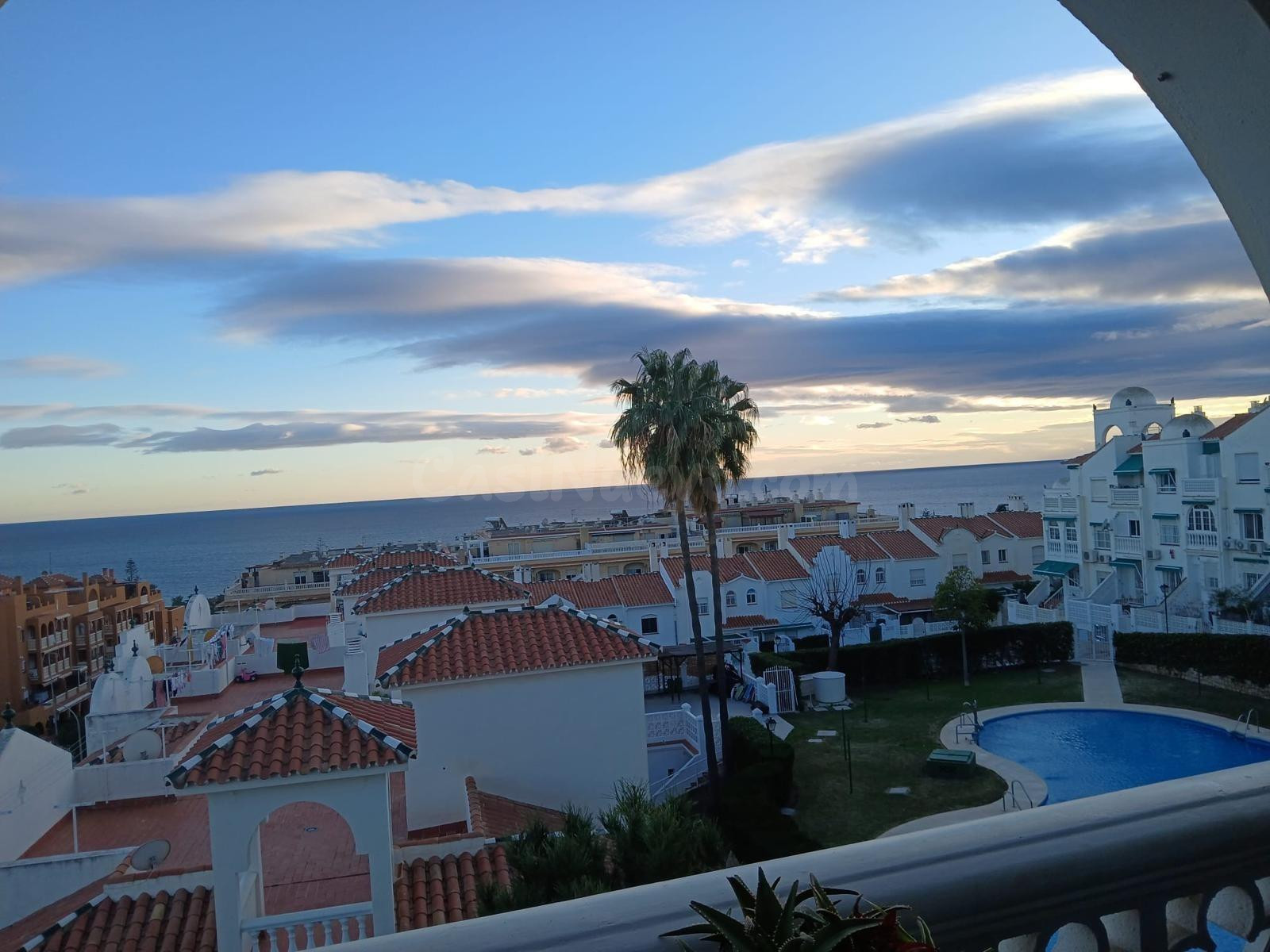 FANTASTICO PISO CON VISTAS AL MAR EN LA CALA DEL MORAL - foto 15