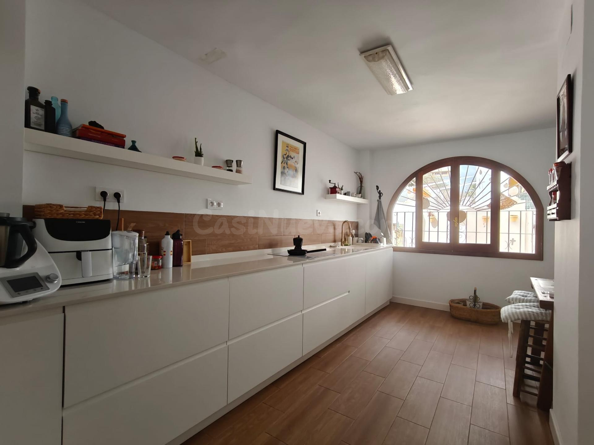 CHALET PAREADO CON VISTAS PANORÁMICAS A LA BAHÍA Y SOLÁRIUM  - foto 5