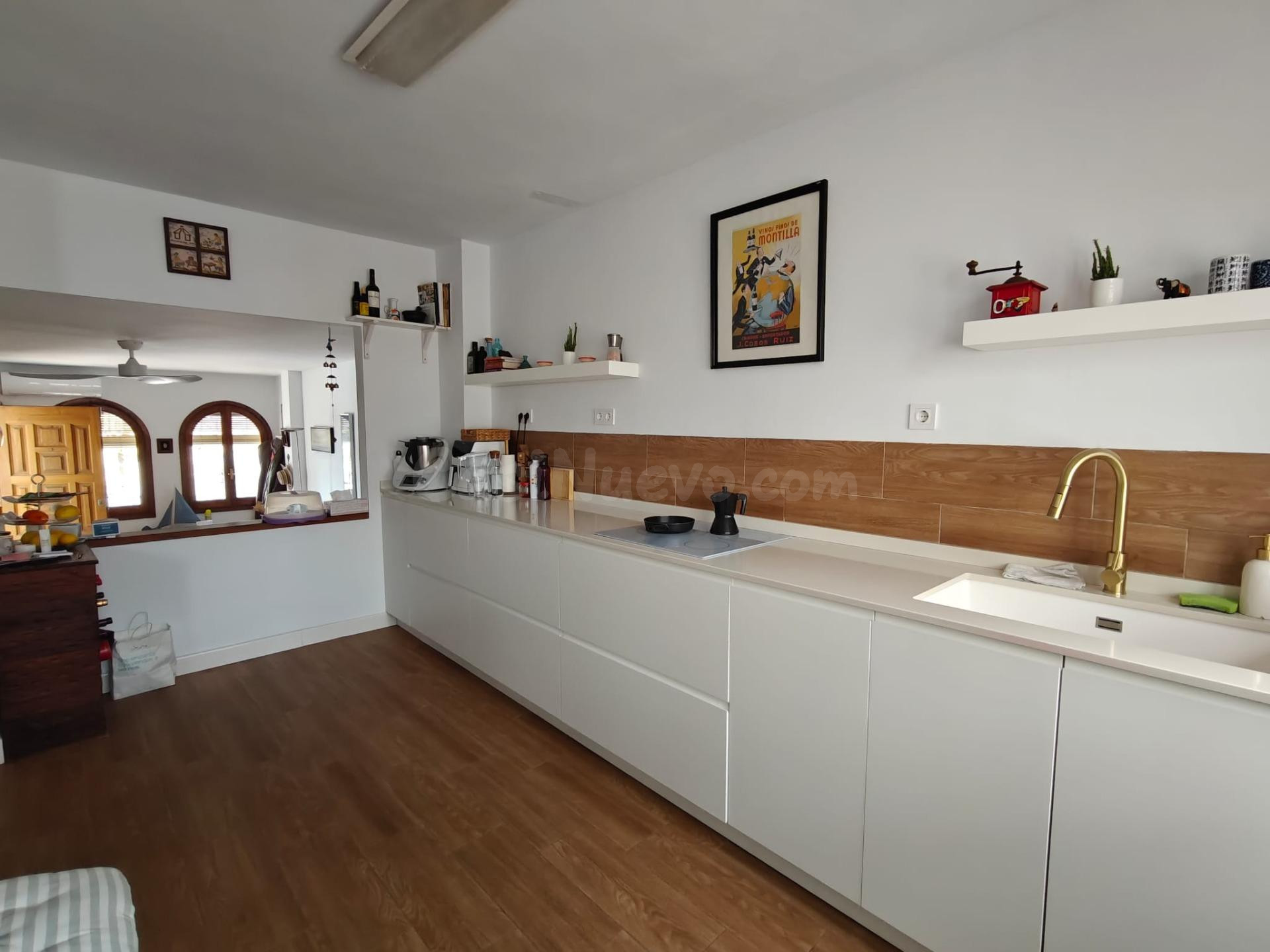 CHALET PAREADO CON VISTAS PANORÁMICAS A LA BAHÍA Y SOLÁRIUM  - foto 6