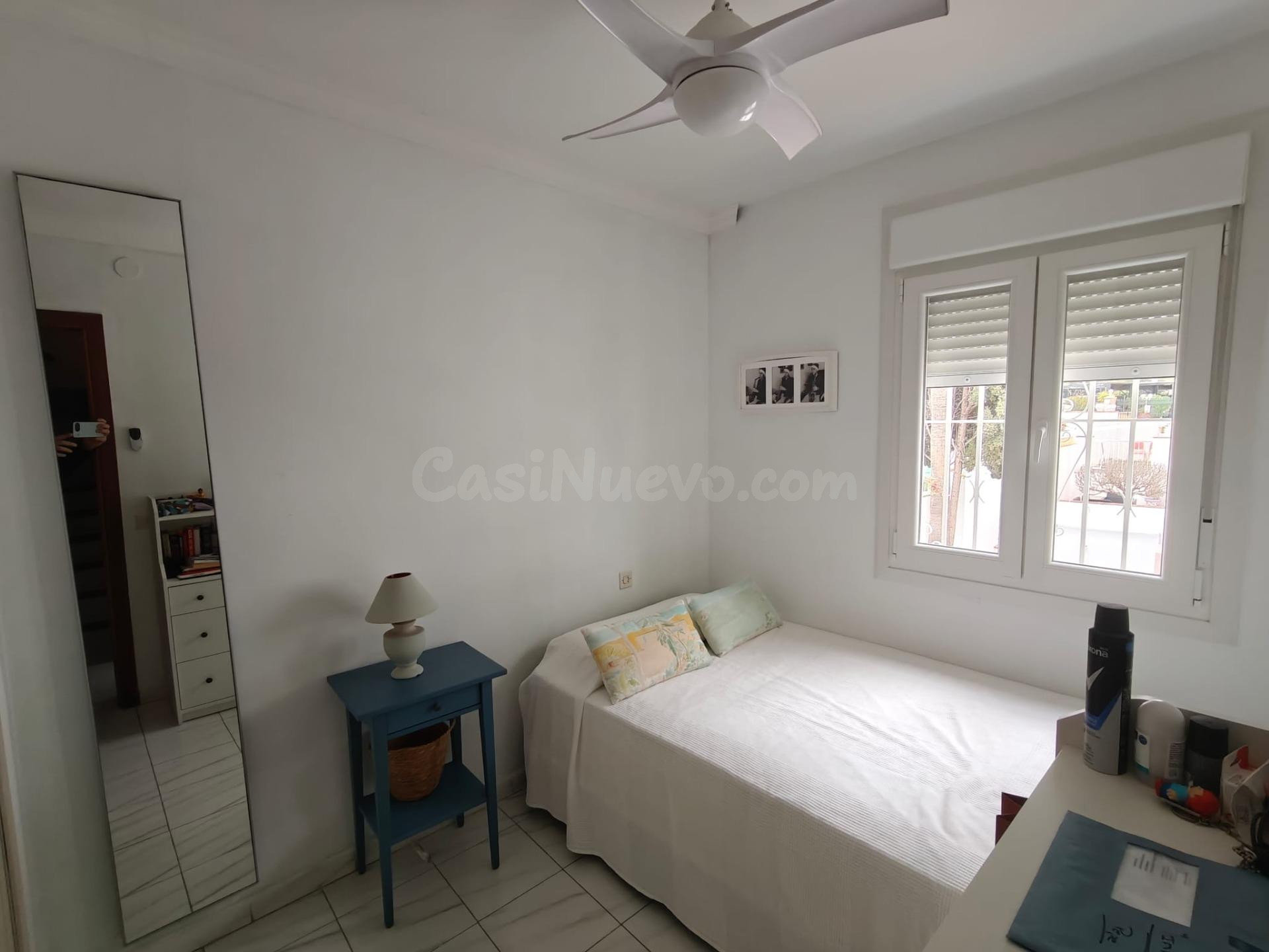 CHALET PAREADO CON VISTAS PANORÁMICAS A LA BAHÍA Y SOLÁRIUM  - foto 17