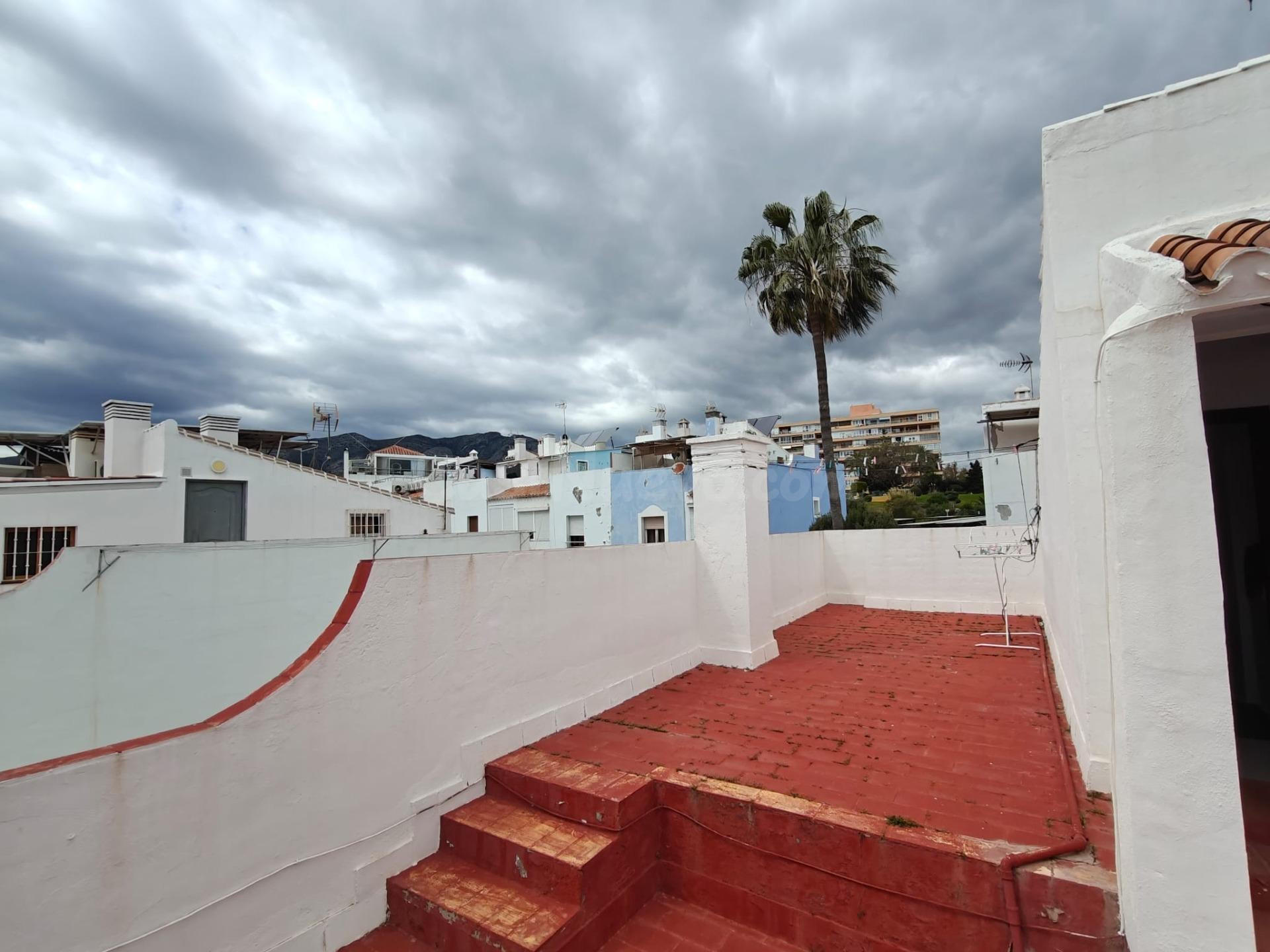 CHALET PAREADO CON VISTAS PANORÁMICAS A LA BAHÍA Y SOLÁRIUM  - foto 24