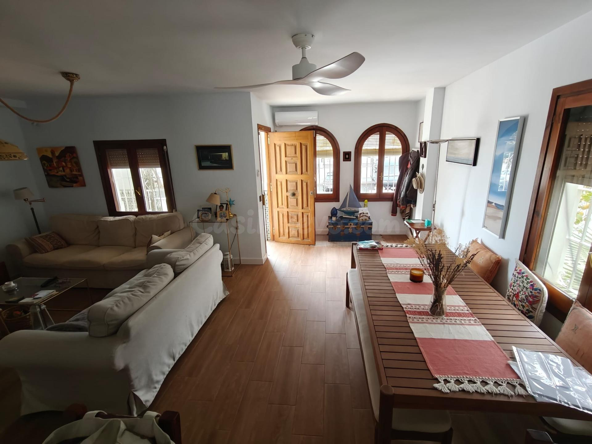 CHALET PAREADO CON VISTAS PANORÁMICAS A LA BAHÍA Y SOLÁRIUM  - foto 25