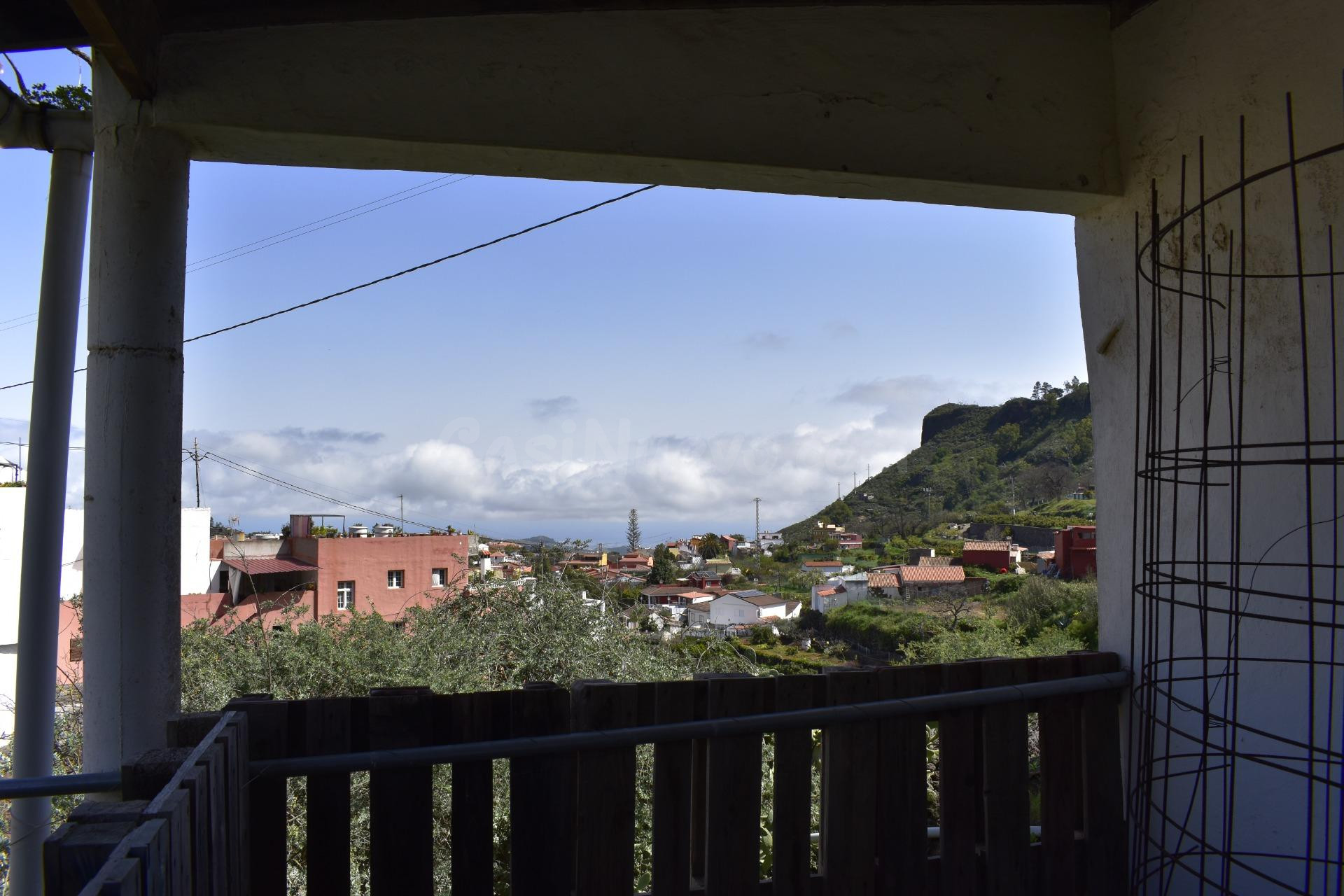 Finca de 6.909 m2 con vivienda, almacén y vistas en San Mate - foto 4