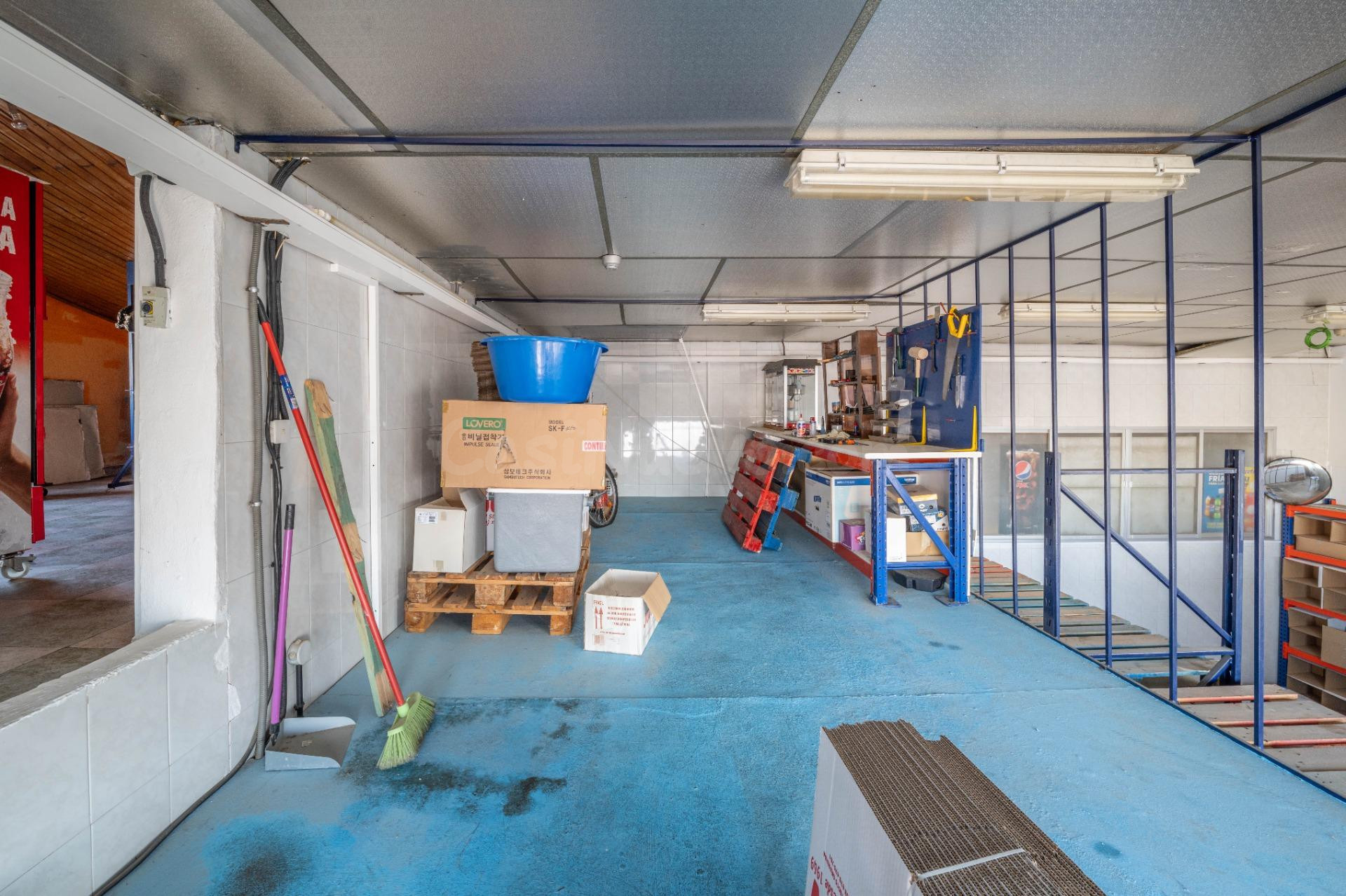 Estupenda Nave en Mercagranada - foto 19