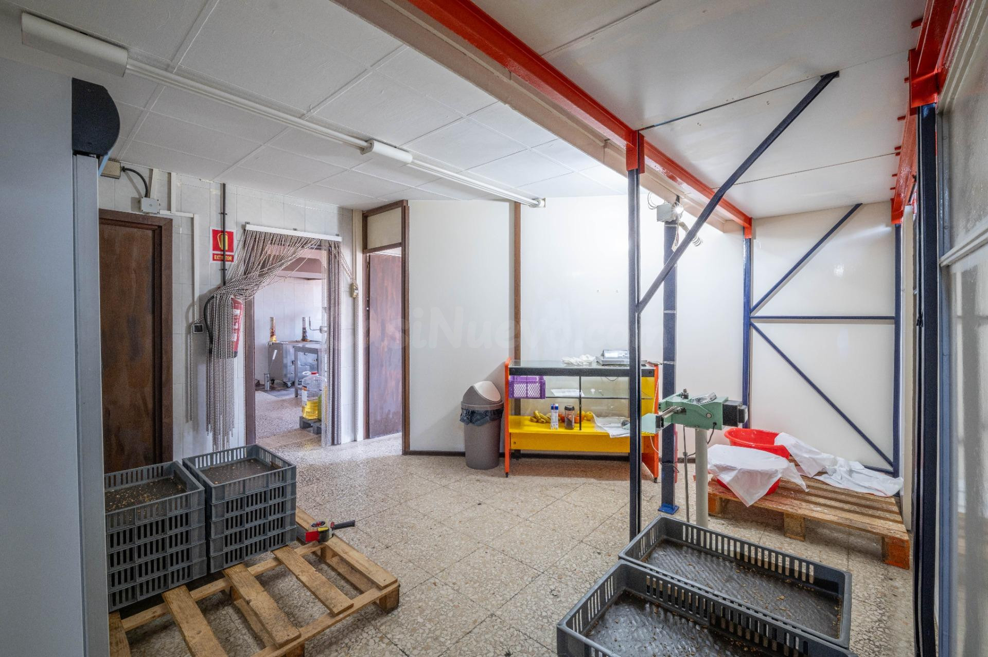 Estupenda Nave en Mercagranada - foto 24