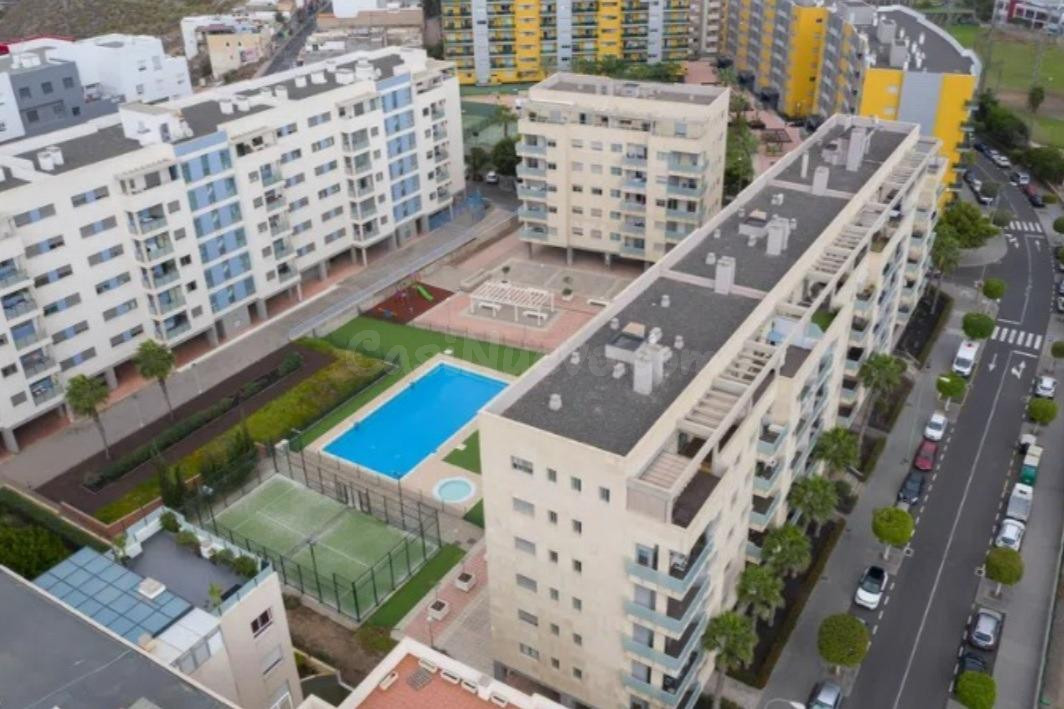 Piso en venta en la zona del Hospital Dr. Negrín.