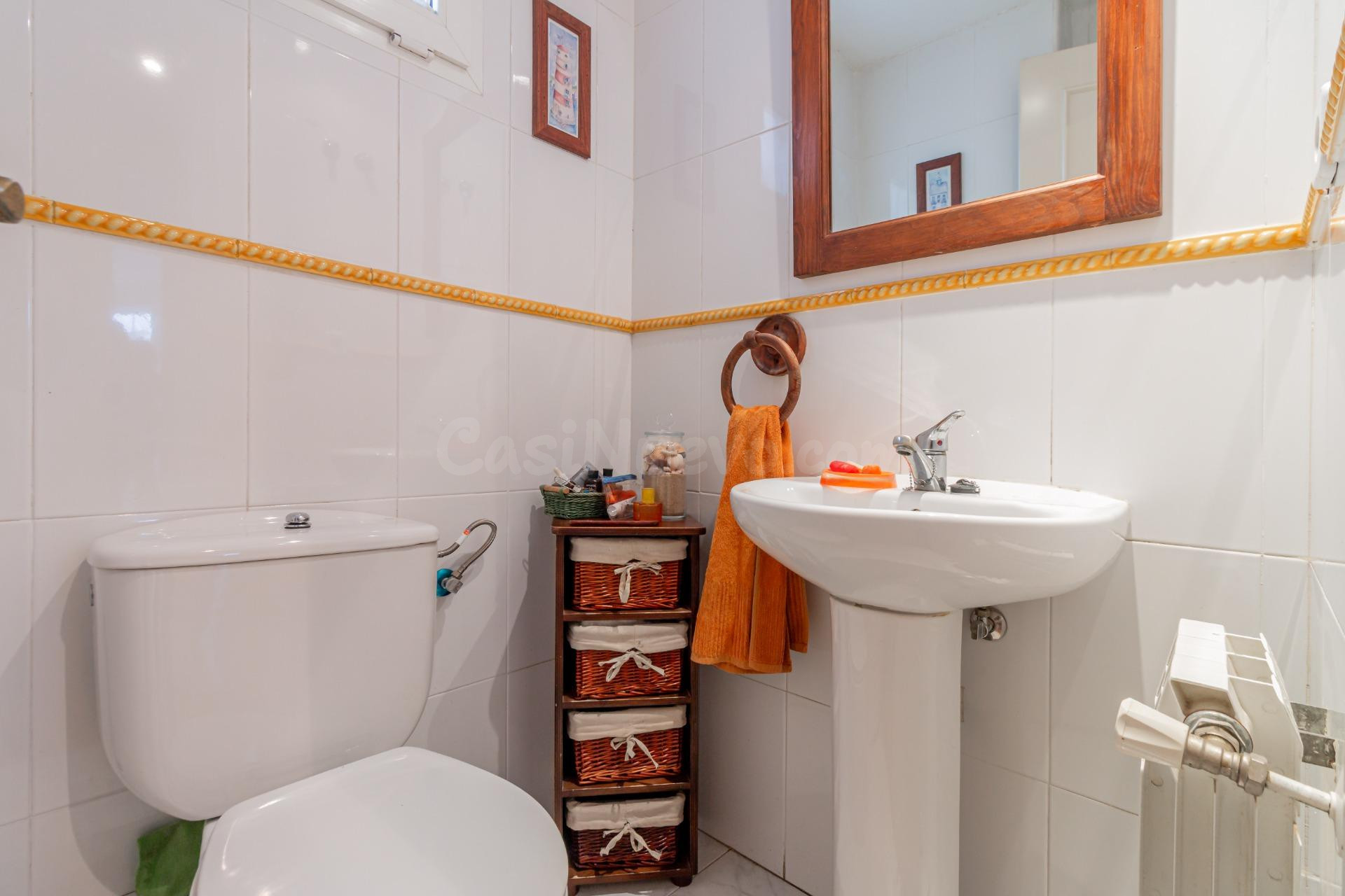 Se vende amplio y luminoso ático dúplex con magnífica terraz - foto 21