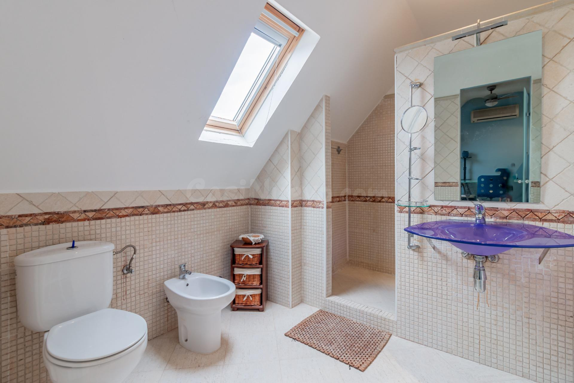 Se vende amplio y luminoso ático dúplex con magnífica terraz - foto 43