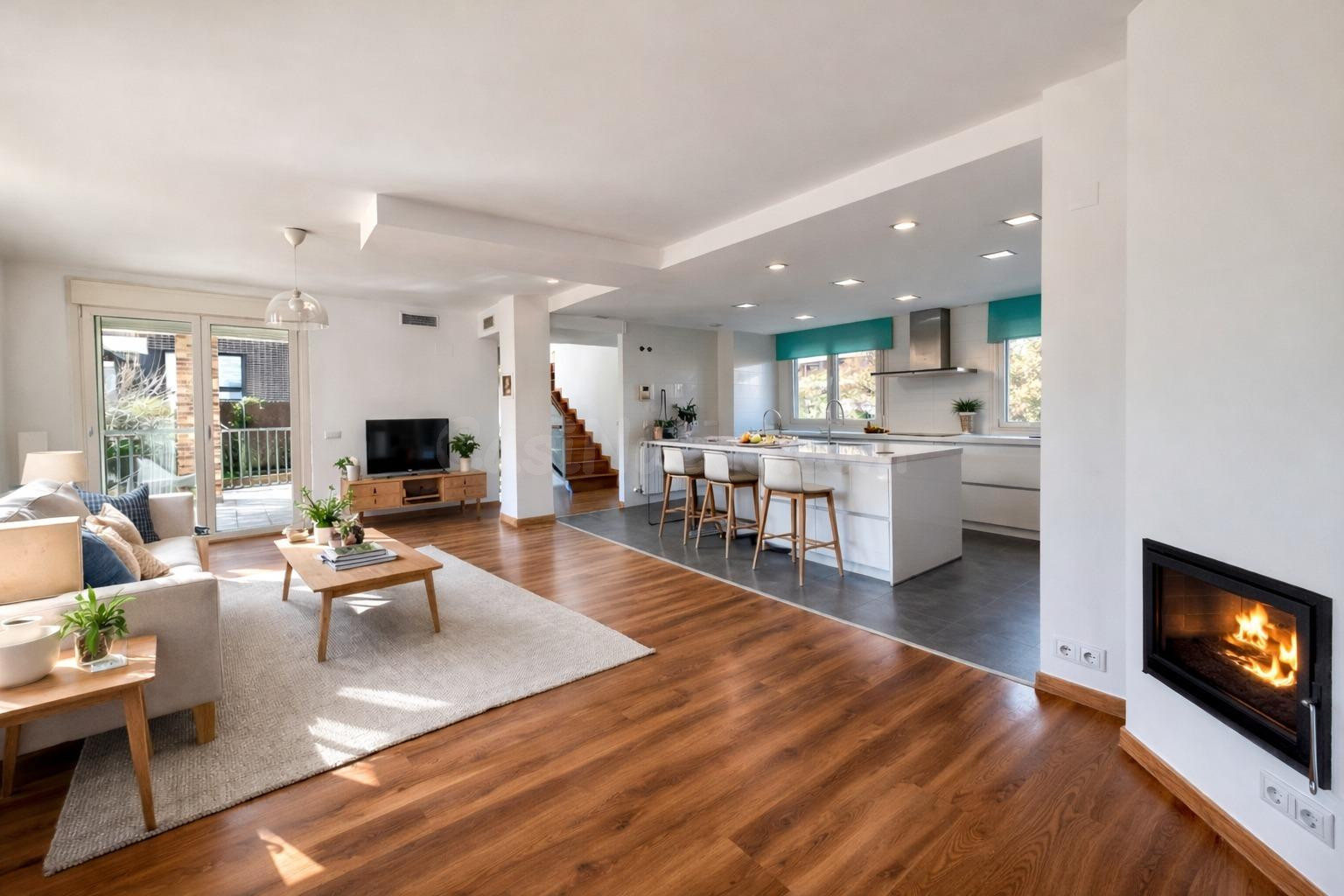 Se alquila exclusivo chalet pareado de lujo en Roza Martín, Majadahonda