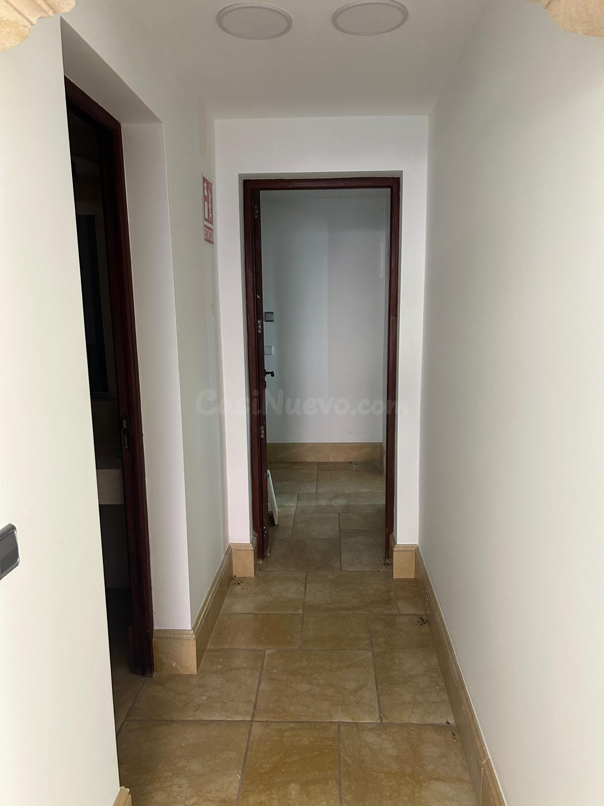 NAVE-MARMOLERÍA CON OFICINA - foto 18