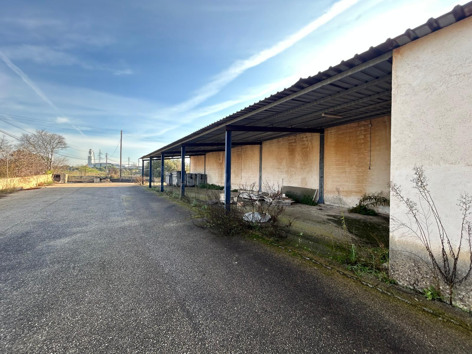 NAVE-MARMOLERÍA CON OFICINA - foto 21