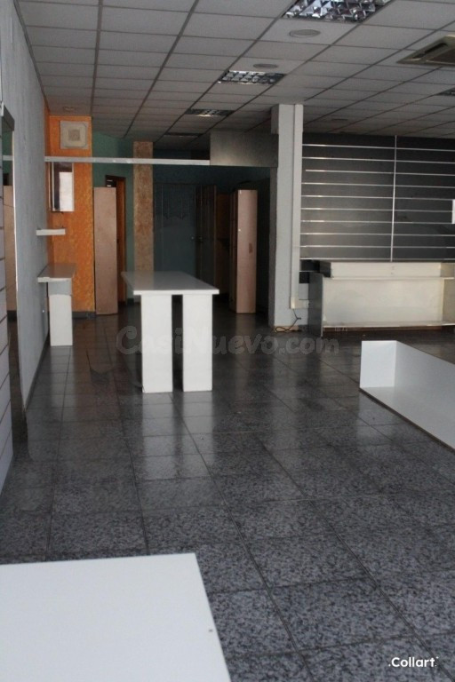 Amplio local comercial de 196 m2 - foto 16