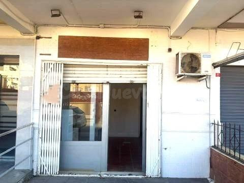 Local Comercial en Alquiler - Almería - foto 2