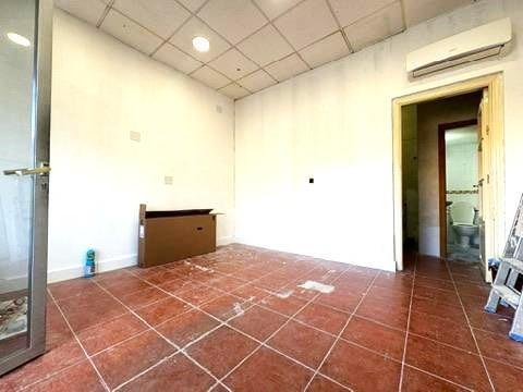 Local Comercial en Alquiler - Almería - foto 5