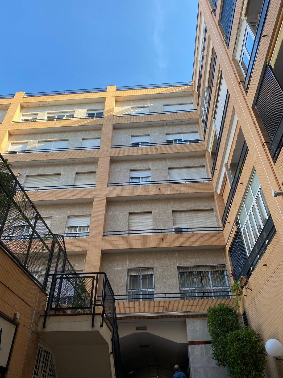 Nervion, Ramon y Cajal. Excelente y bonito apartamento amueb - foto 17