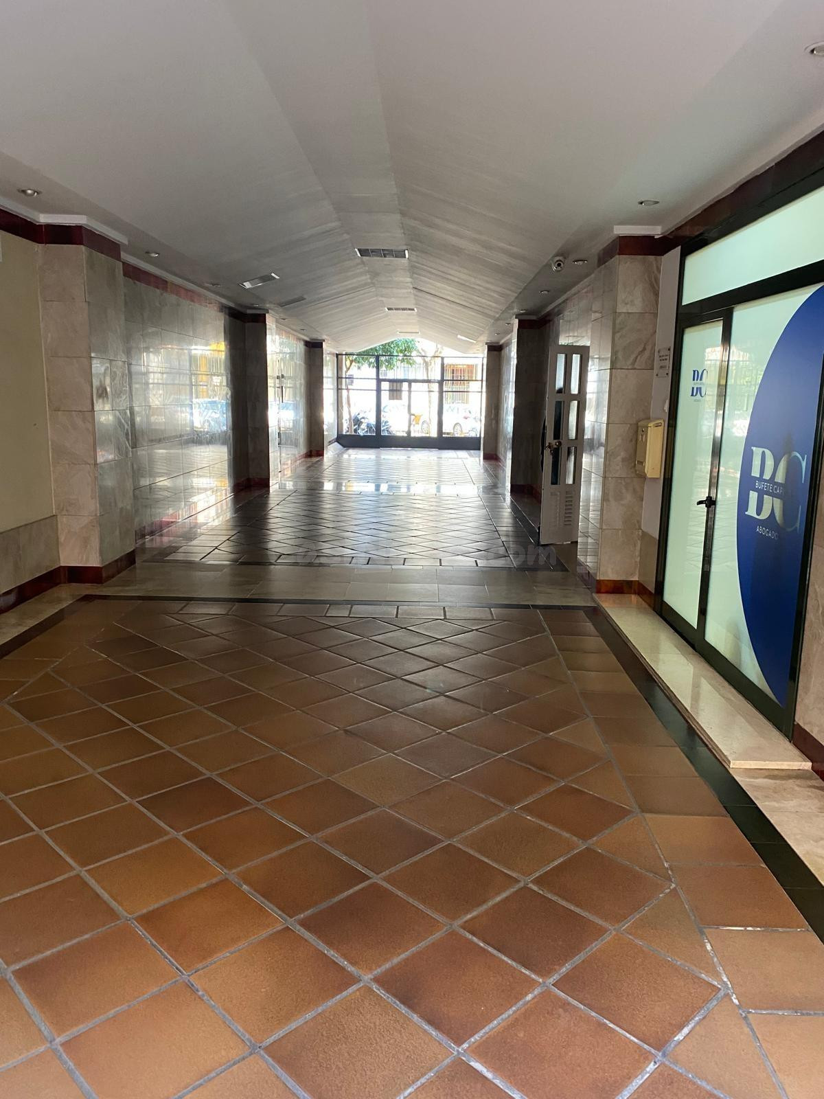 Nervion, Ramon y Cajal. Excelente y bonito apartamento amueb - foto 24