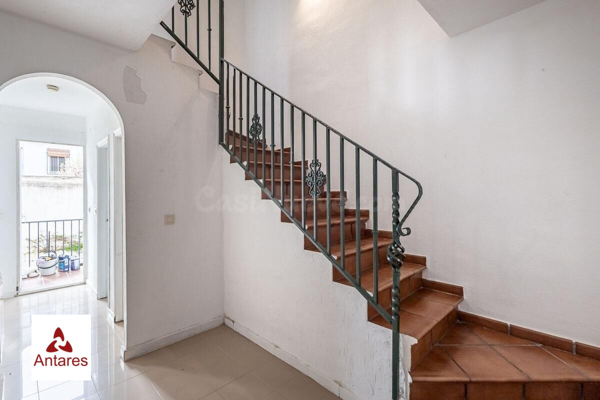 Magnífica casa unifamiliar en La Zubia, uno de los pueblos m - foto 7