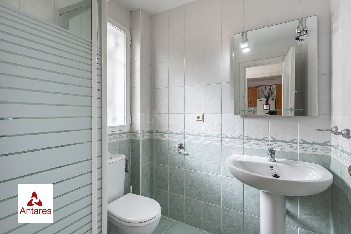 Magnífica casa unifamiliar en La Zubia, uno de los pueblos m - foto 16