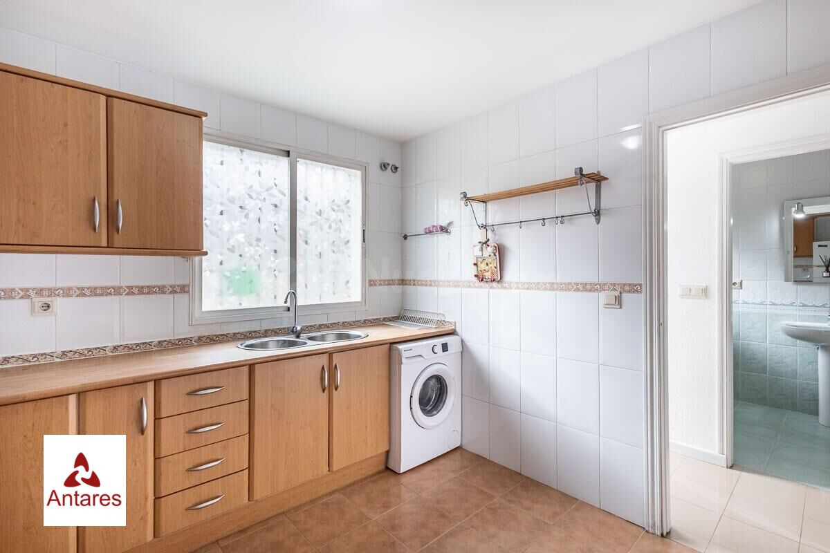 Magnífica casa unifamiliar en La Zubia, uno de los pueblos m - foto 22