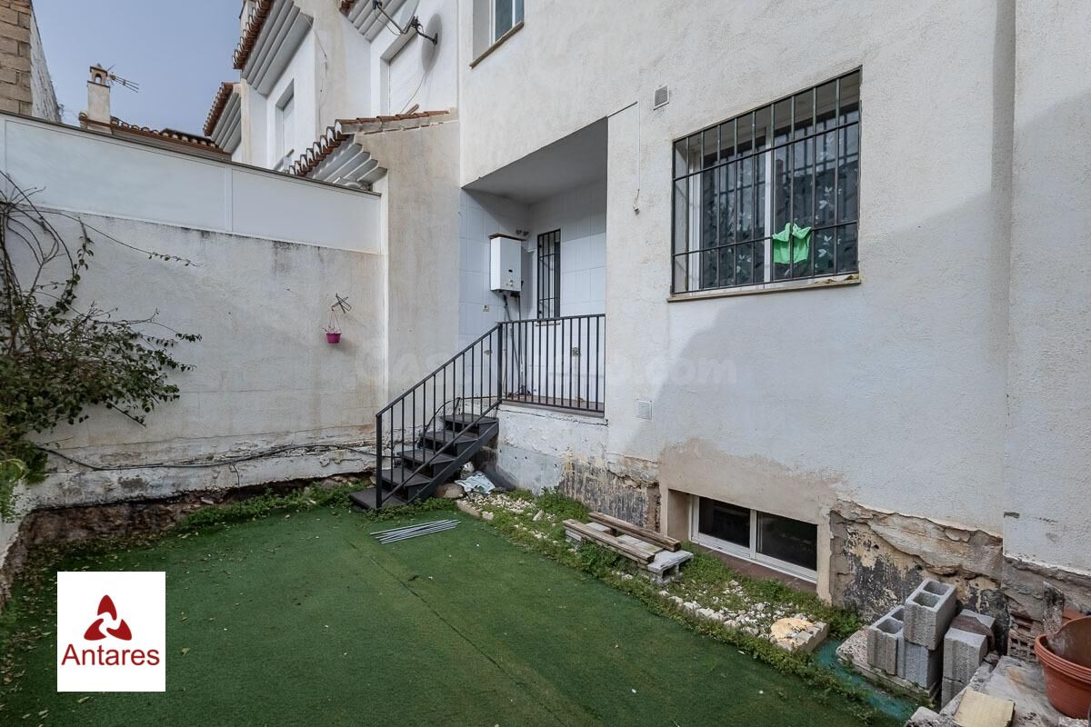 Magnífica casa unifamiliar en La Zubia, uno de los pueblos m - foto 26