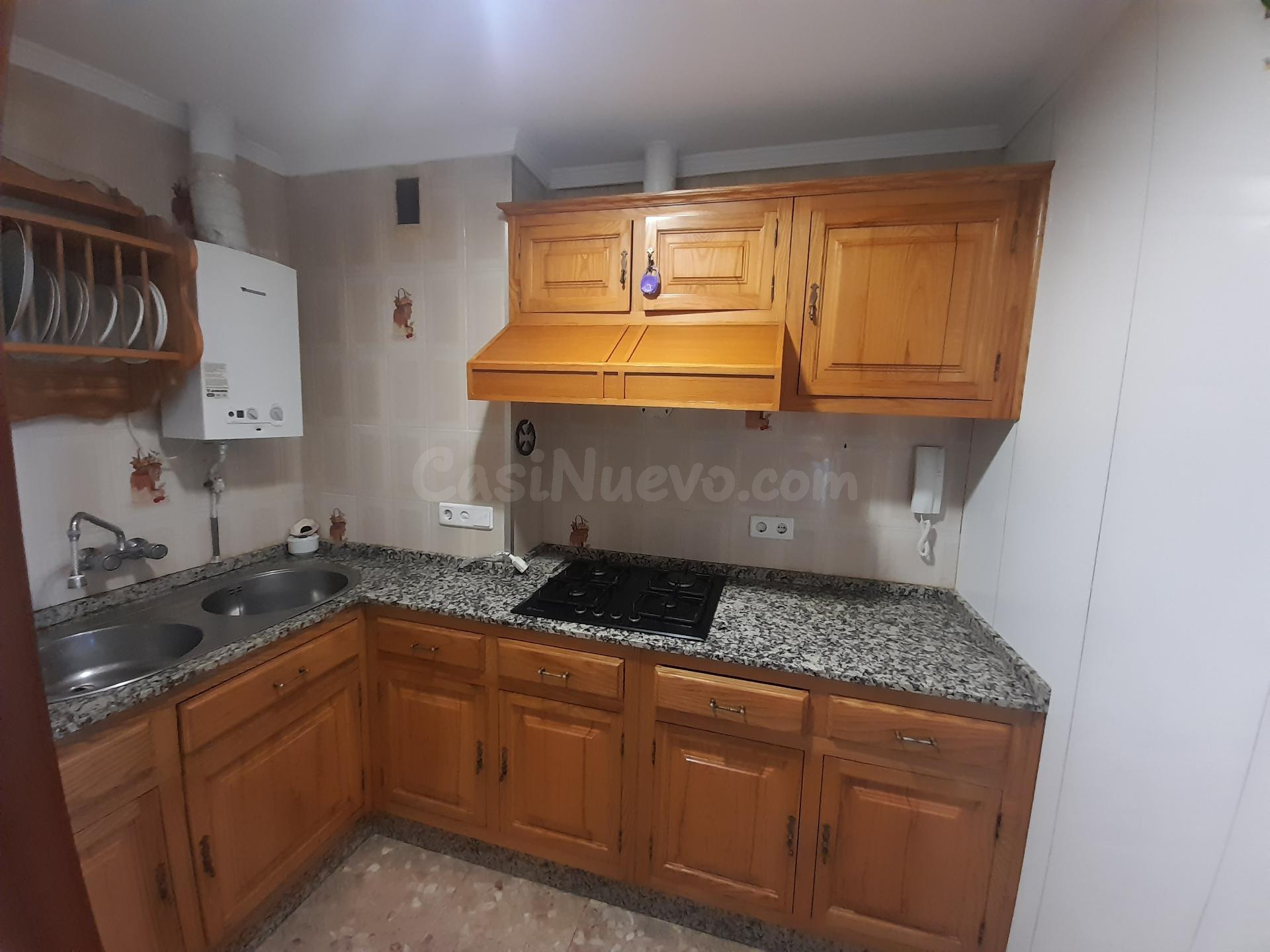 ¡¡ DESCUBRE UNA OPORTUNIDAD UNICA FRENTE AL MAR EN CÁDIZ !! - foto 3