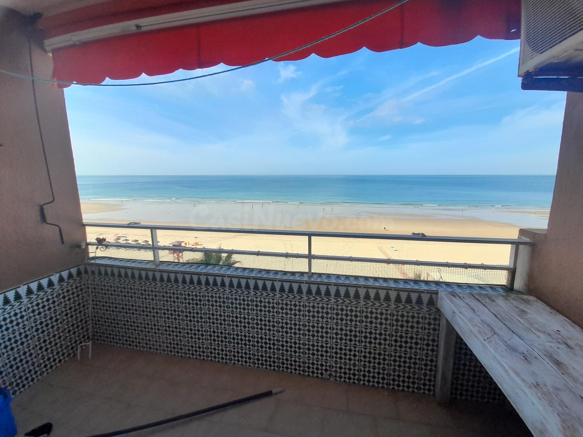 ¡¡ DESCUBRE UNA OPORTUNIDAD UNICA FRENTE AL MAR EN CÁDIZ !! - foto 16