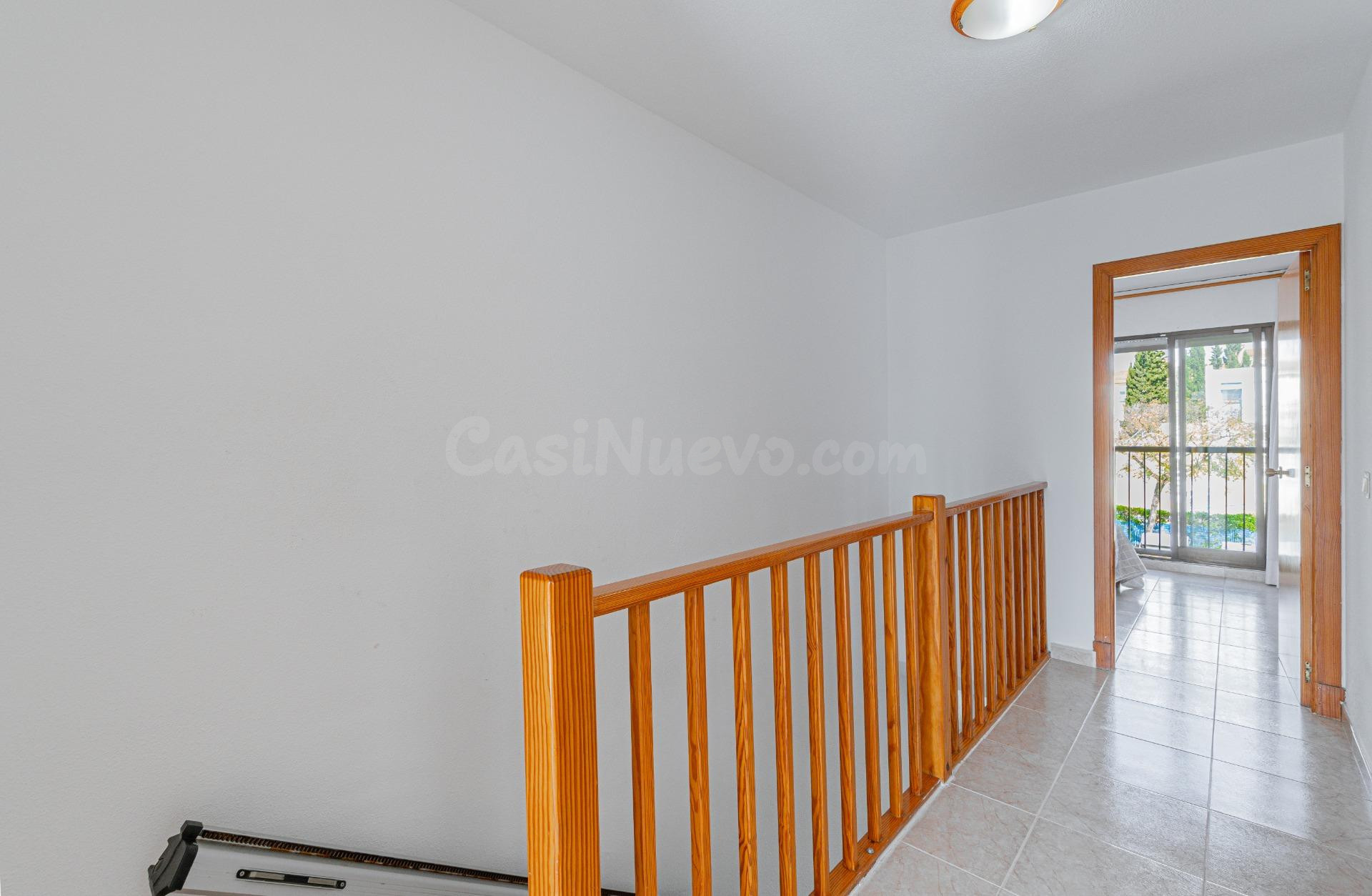 ADOSADO CON TERRAZA, 2 PARKINGS, Y TRASTERO, EN SON FERRER - foto 28