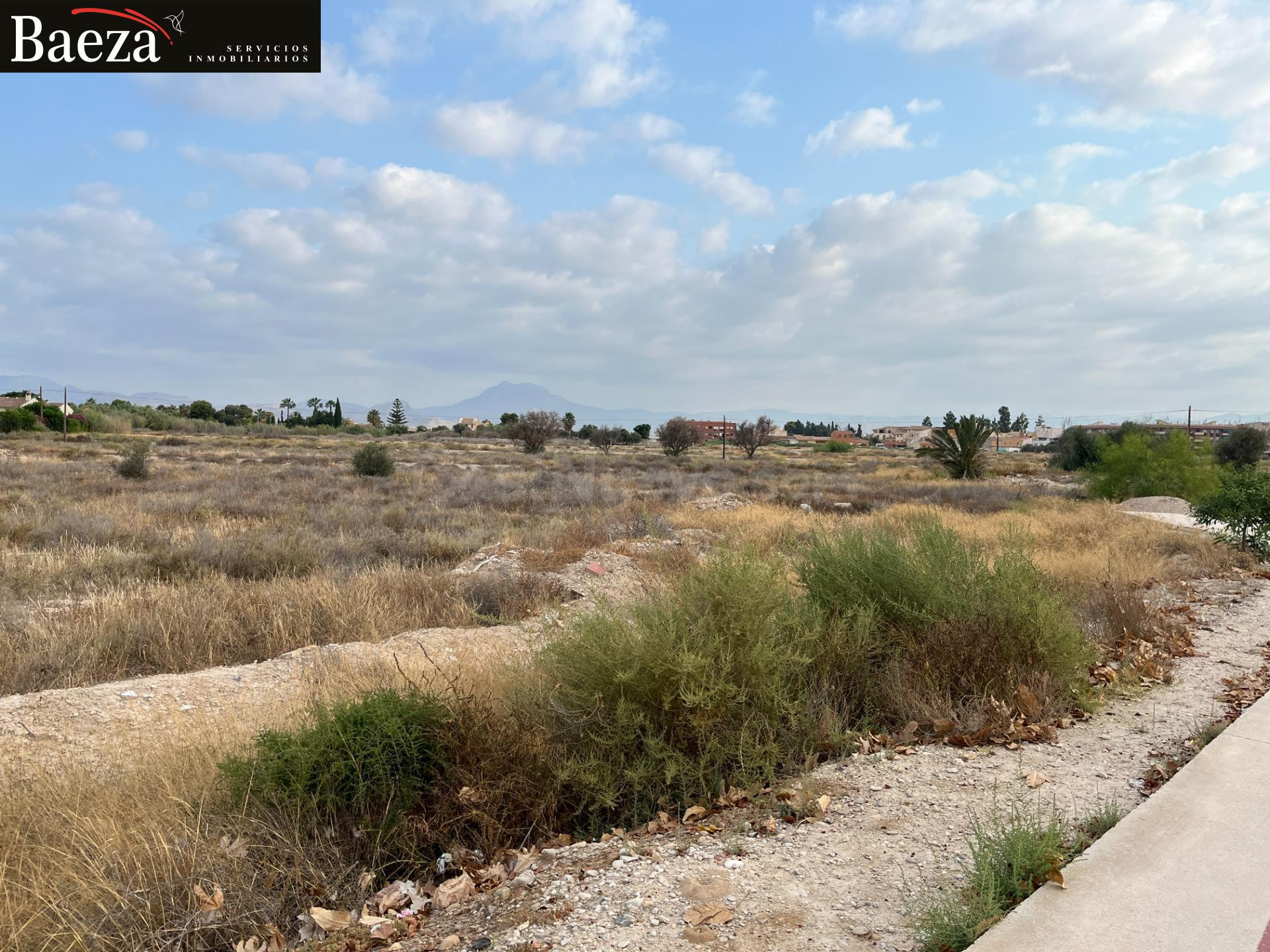 PARCELA URBANA EN MUTXAMEL – SECTOR EN DESARROLLO